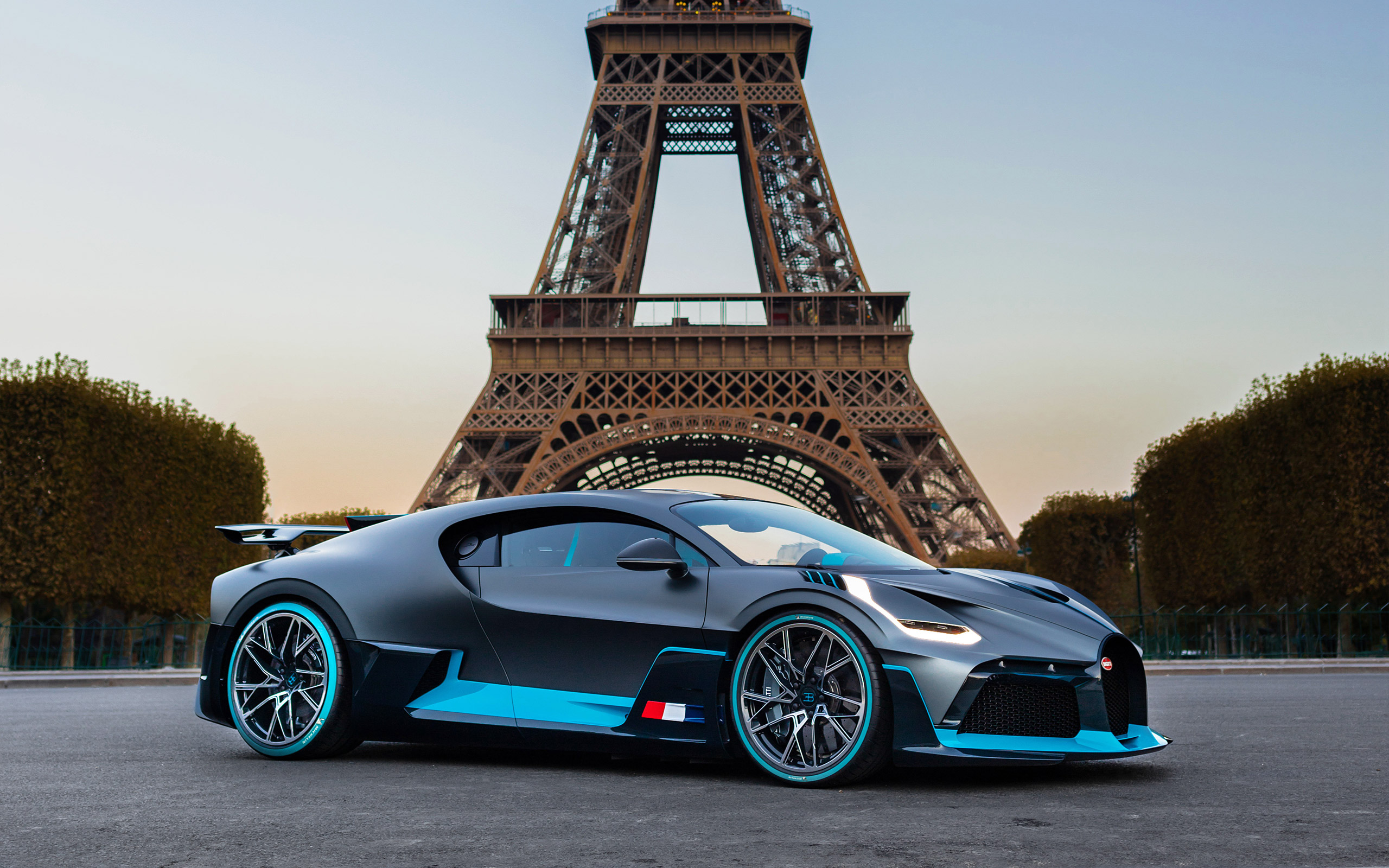  2019 Bugatti Divo Wallpaper.