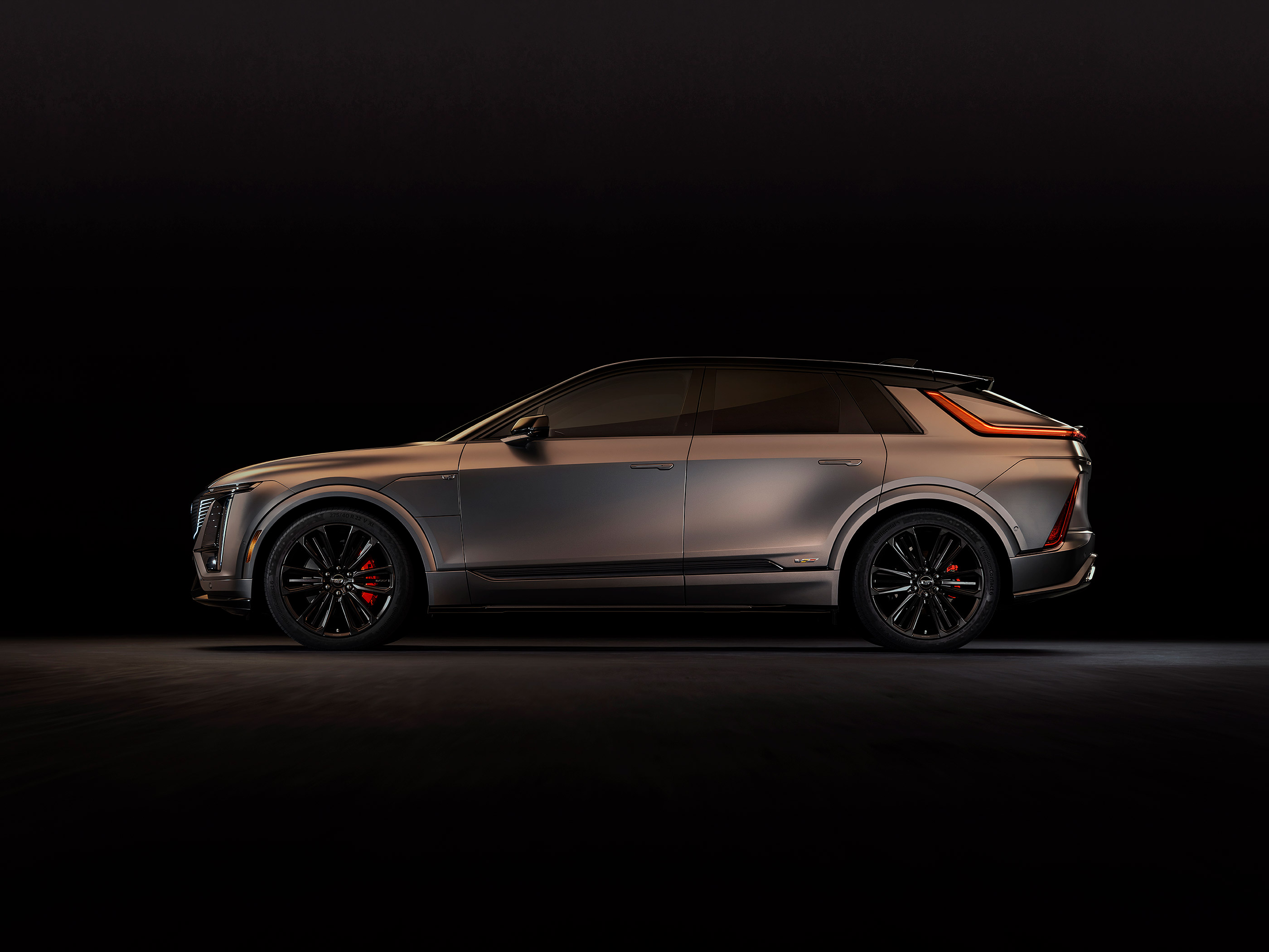  2026 Cadillac Lyriq-V Wallpaper.