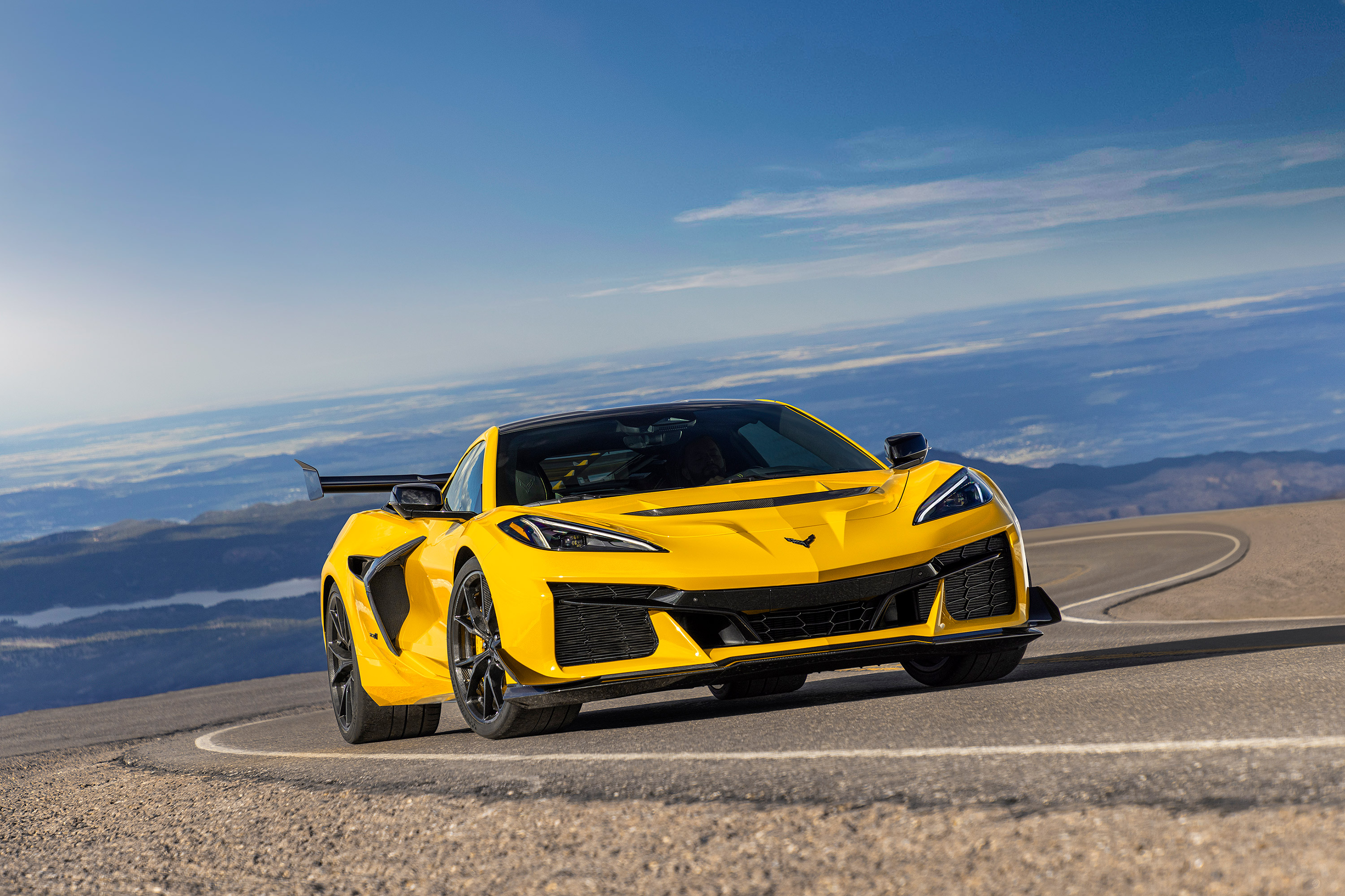  2025 Chevrolet Corvette ZR1 Wallpaper.