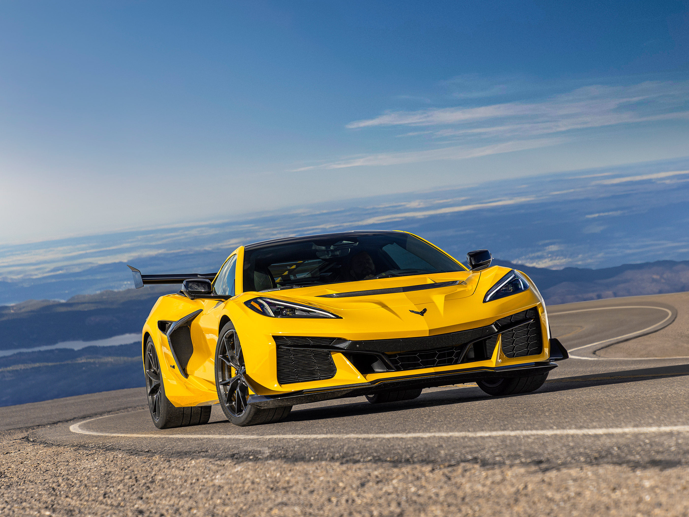  2025 Chevrolet Corvette ZR1 Wallpaper.