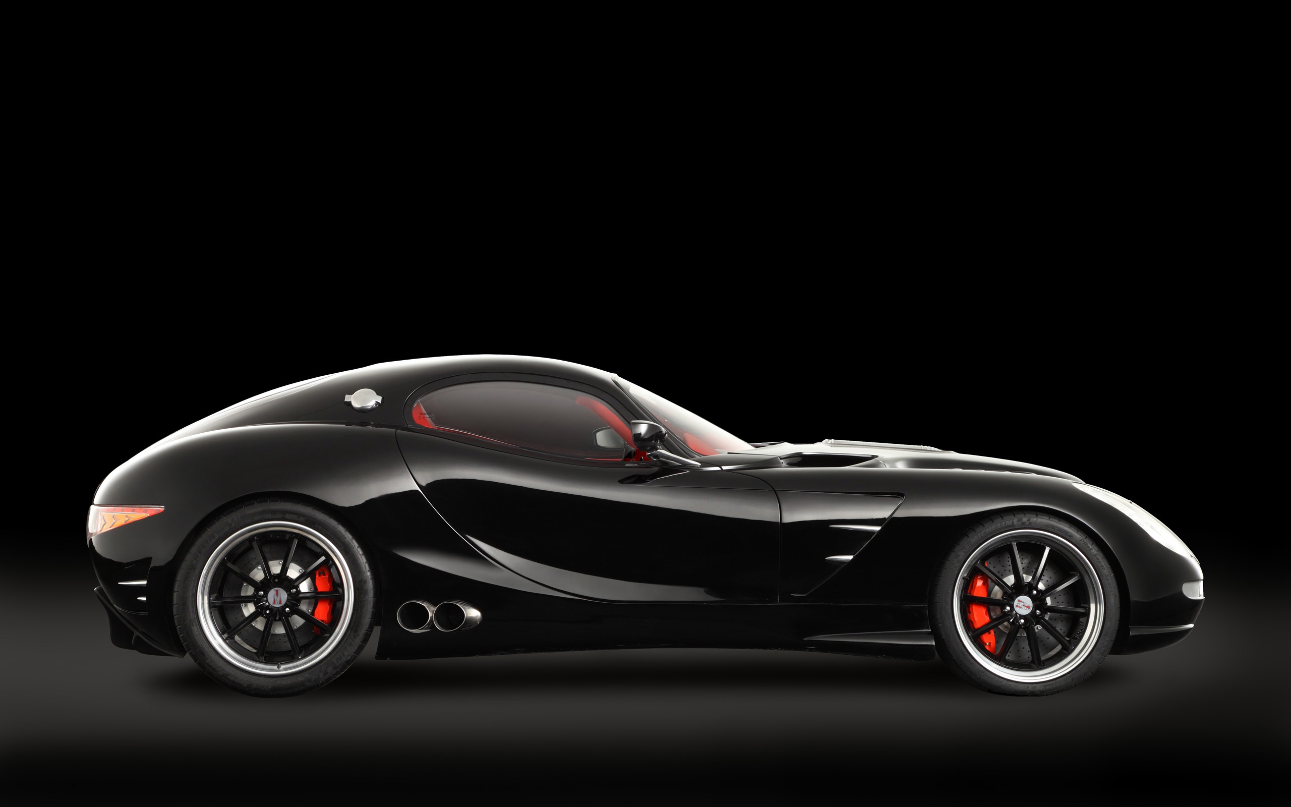  2014 Trident Iceni Wallpaper.