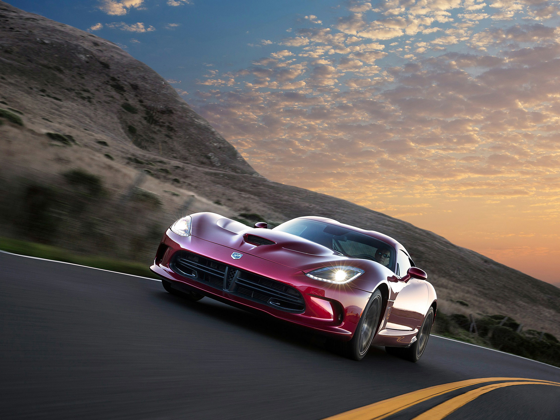  2013 Dodge SRT Viper Wallpaper.