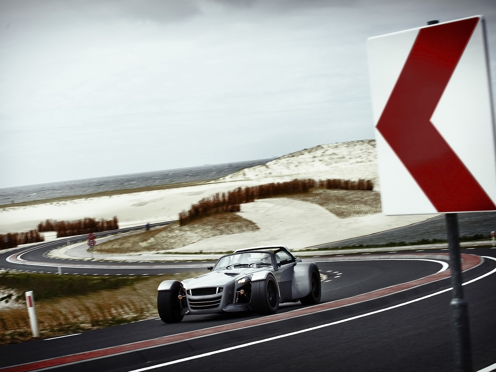  2014 Donkervoort D8 GTO Wallpaper.