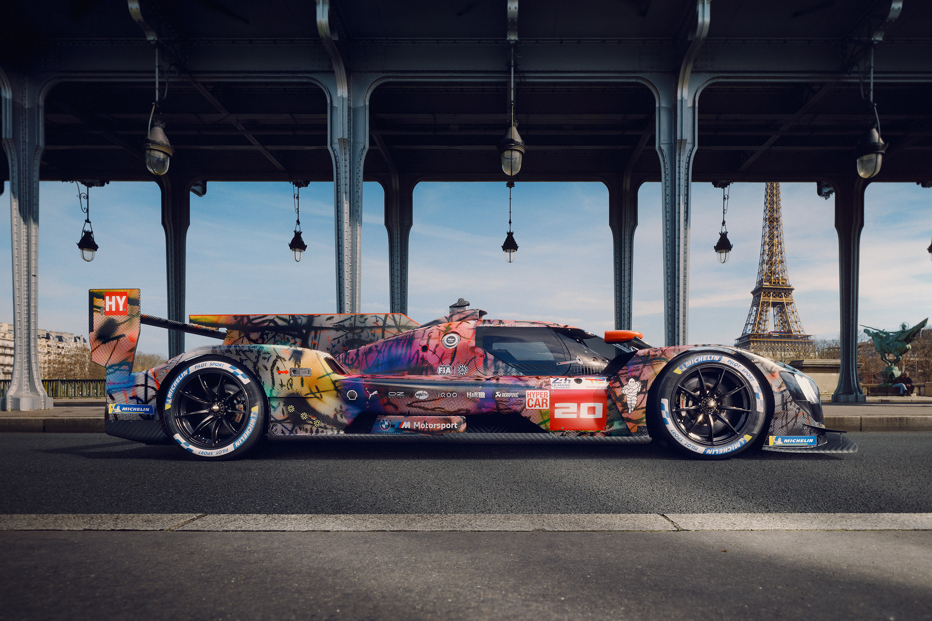  2024 BMW M Hybrid V8 Art Car Wallpaper.