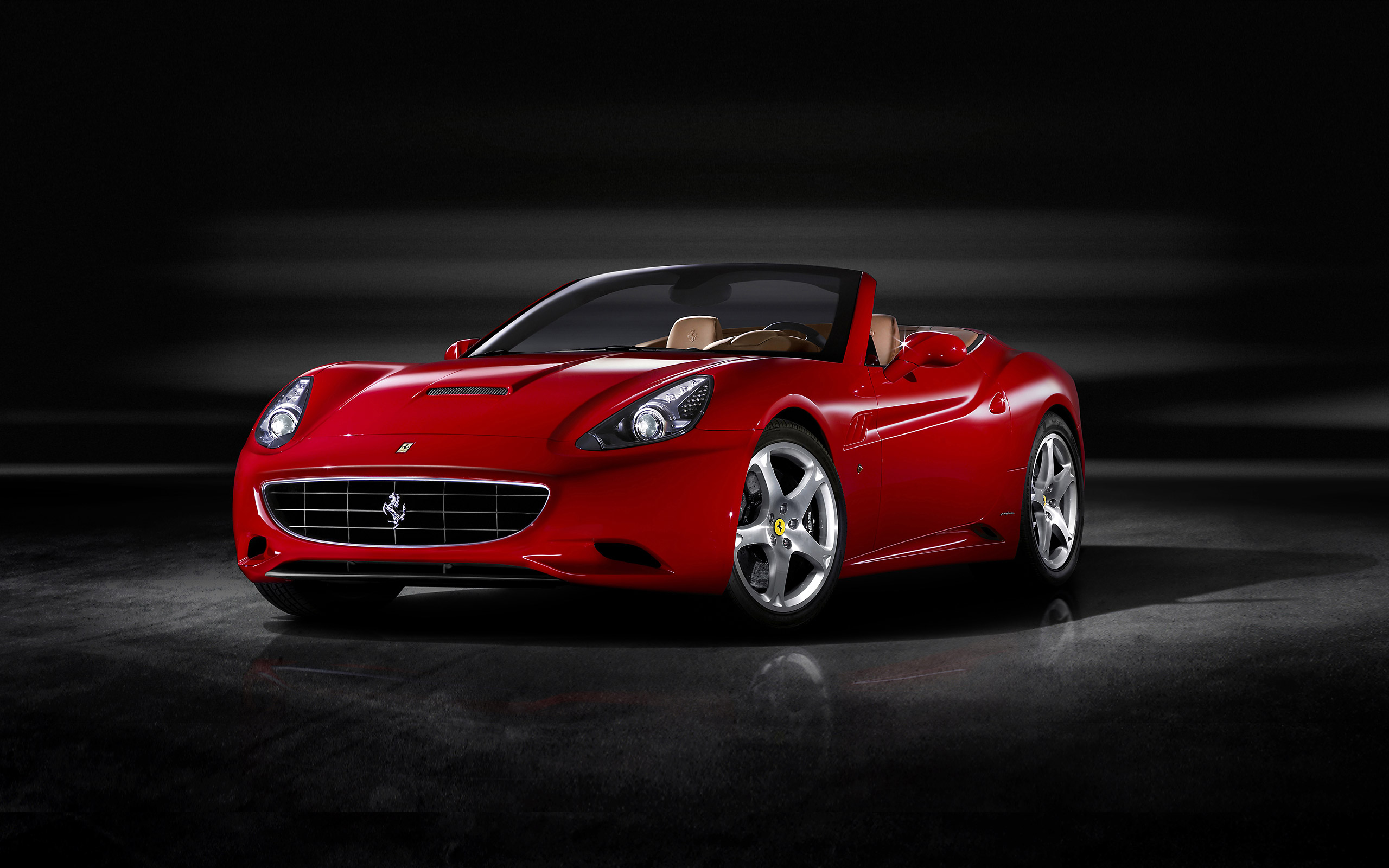  2009 Ferrari California Wallpaper.