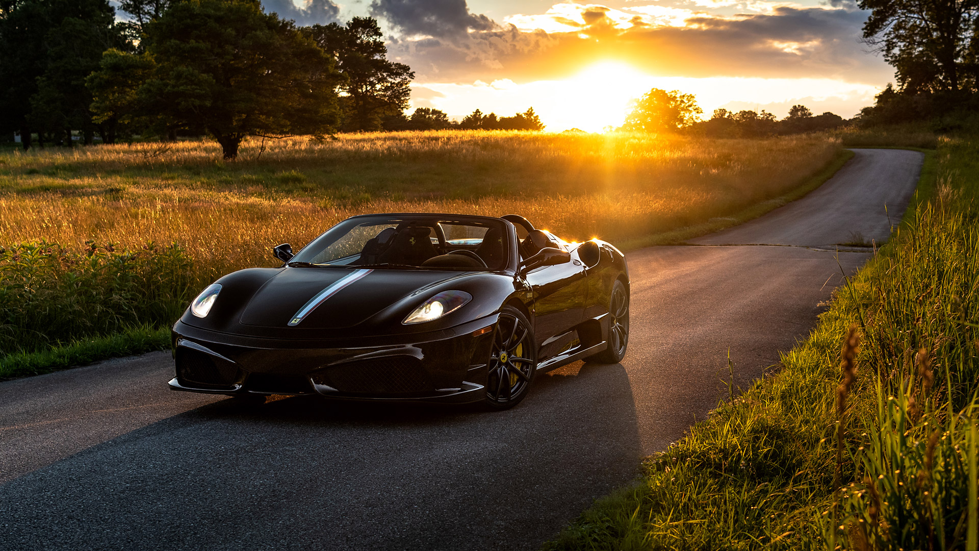  2009 Ferrari 430 Scuderia Spider 16M Wallpaper.