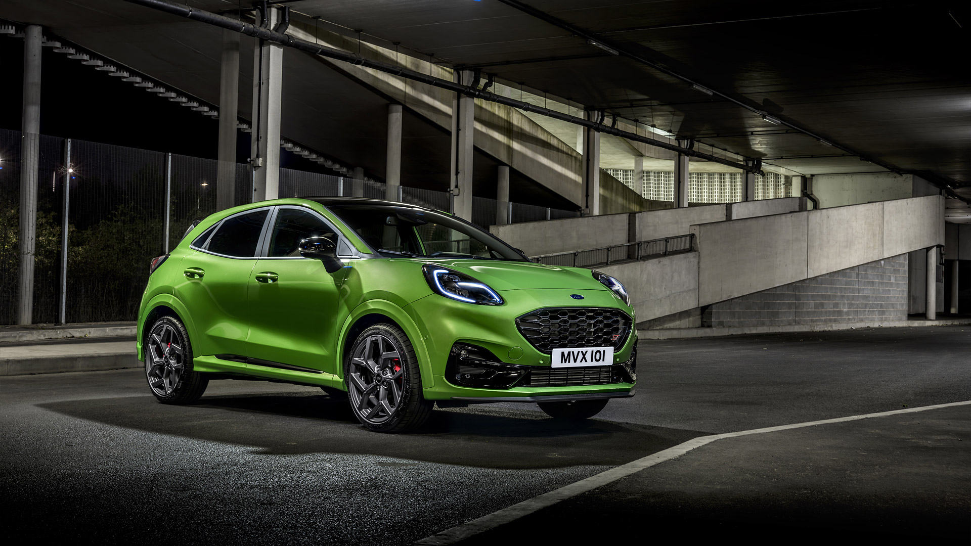  2021 Ford Puma ST Wallpaper.