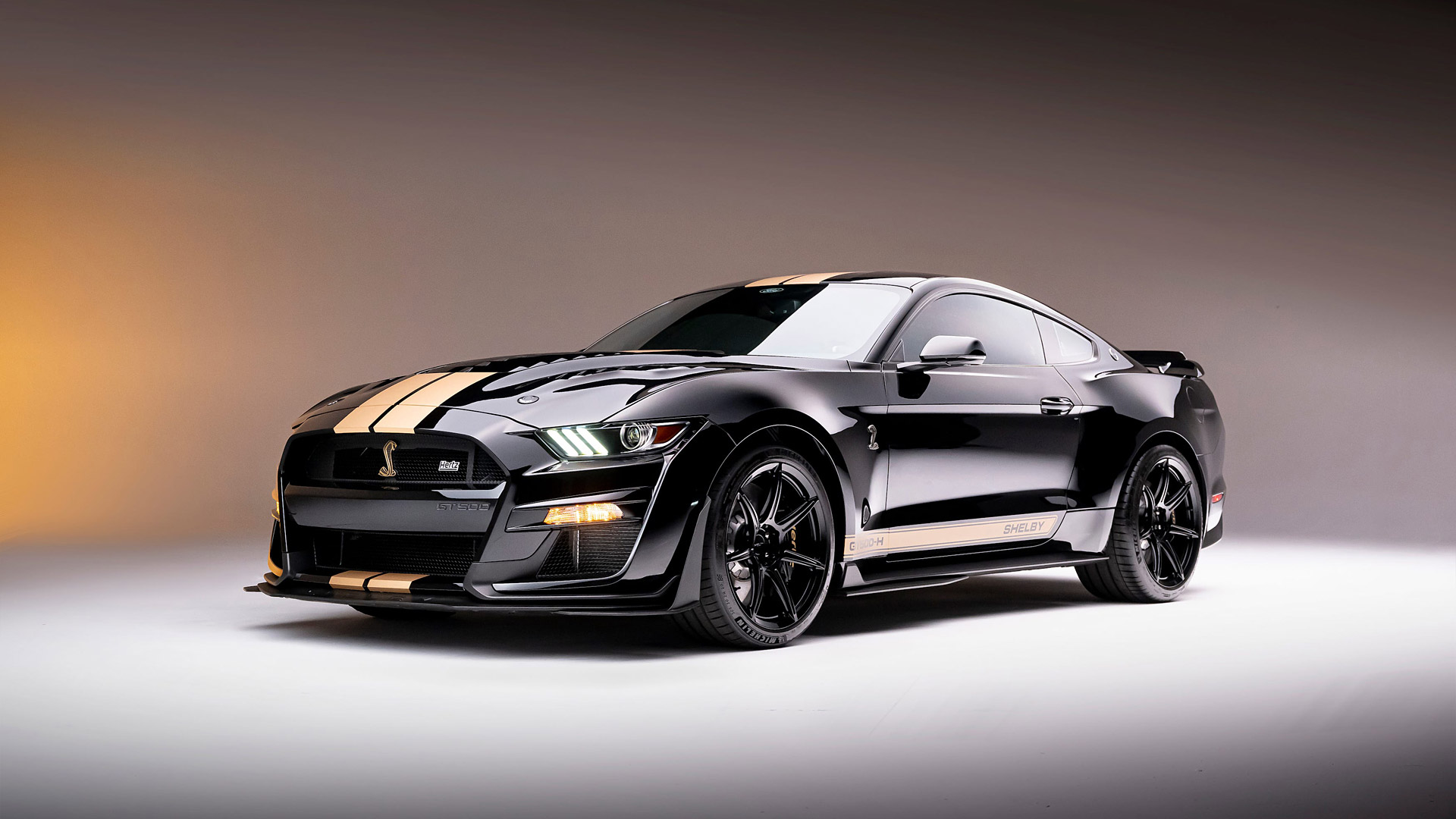  2022 Ford Mustang Shelby GT500 Wallpaper.