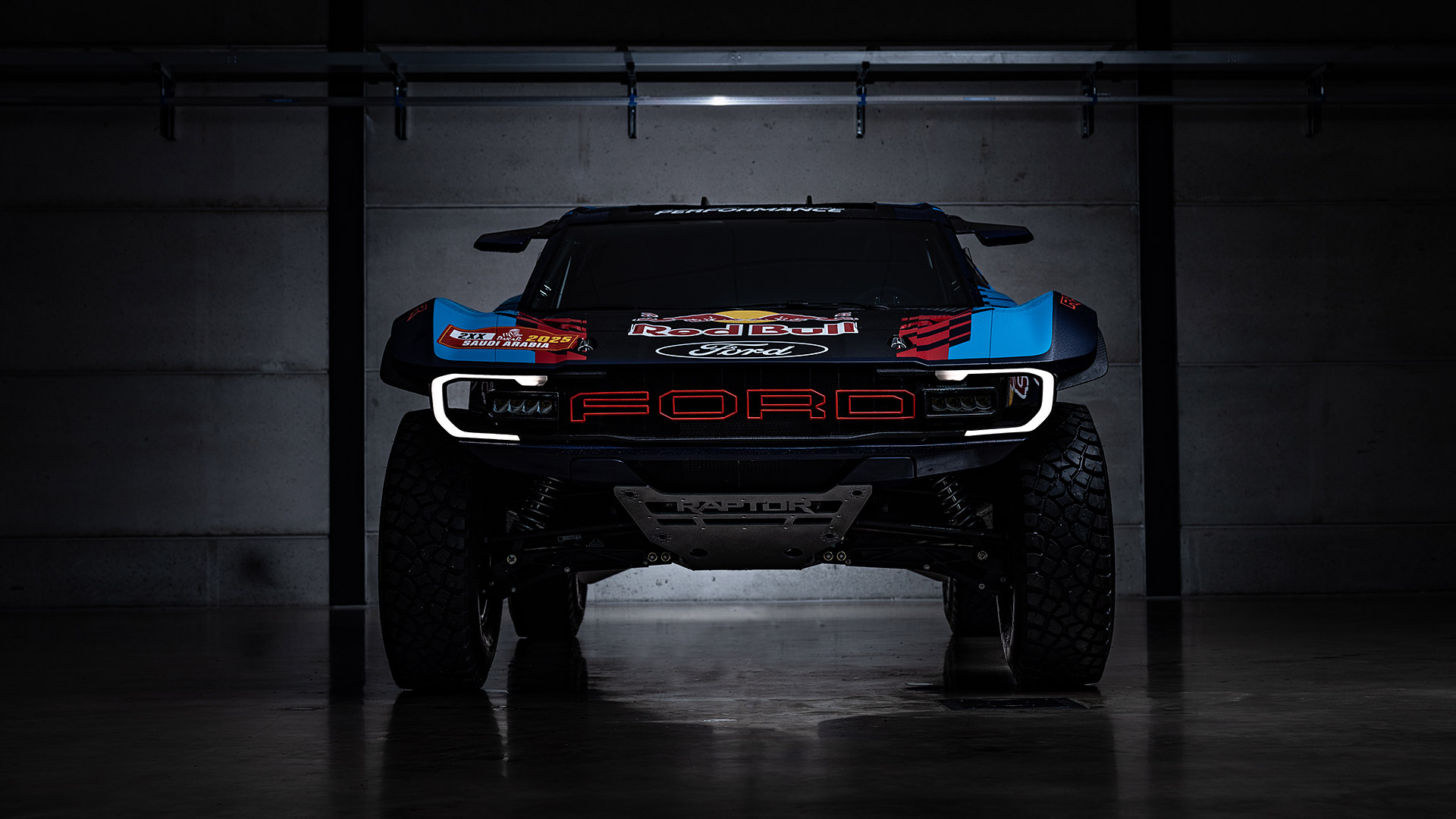  2025 Ford Raptor T1 Dakar Rally Wallpaper.