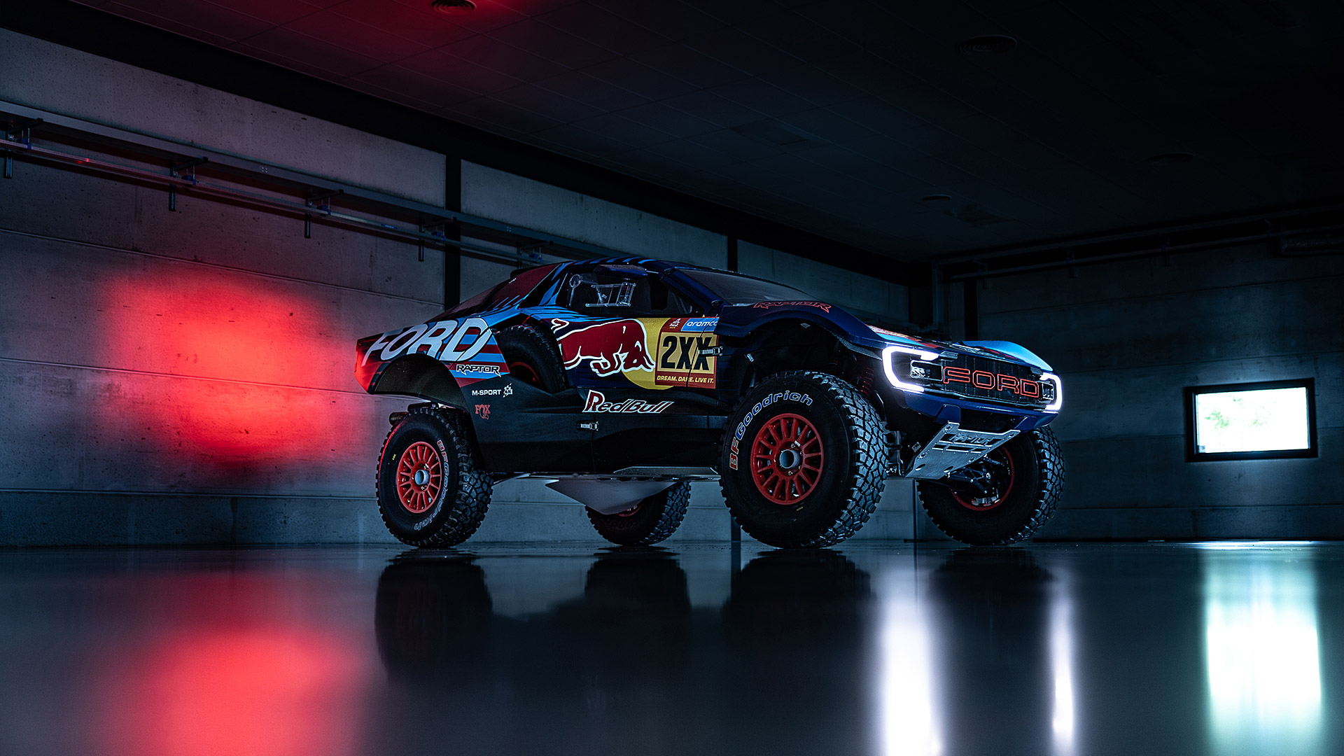  2025 Ford Raptor T1 Dakar Rally Wallpaper.