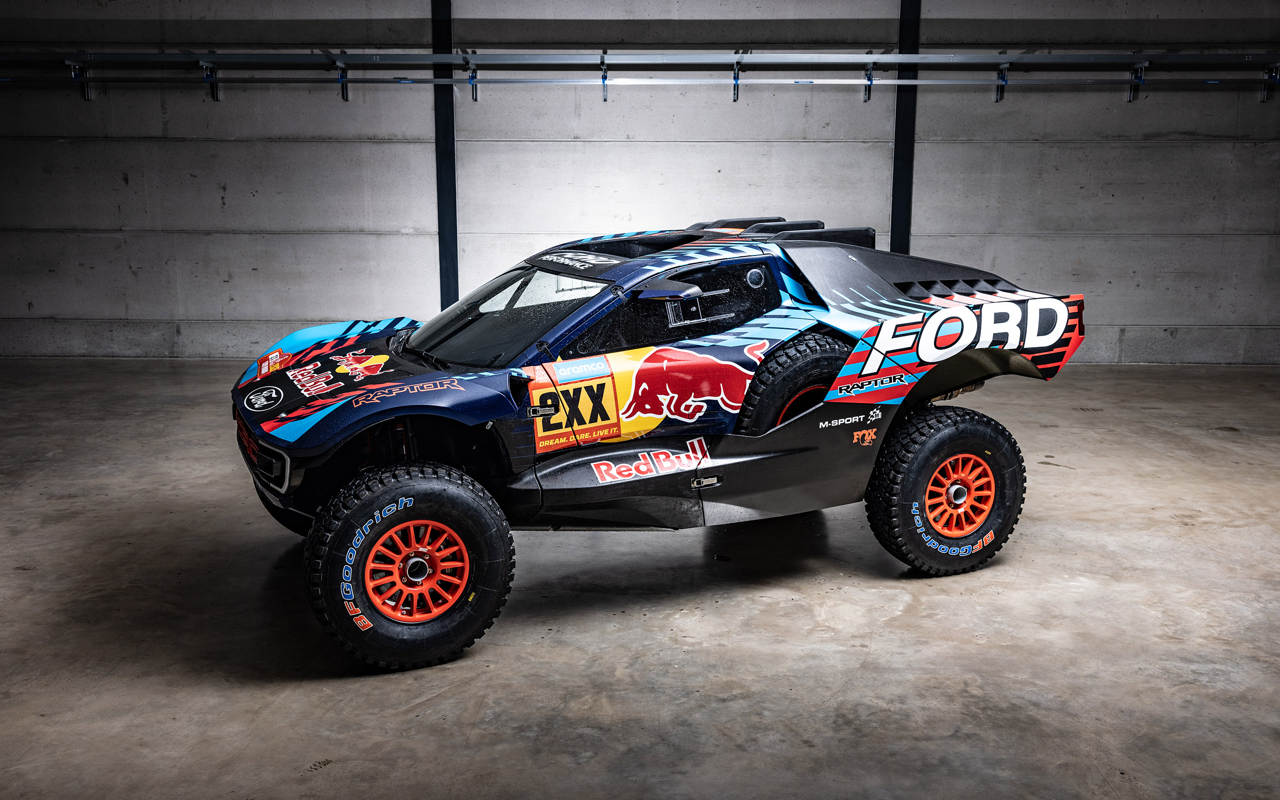  2025 Ford Raptor T1 Dakar Rally Wallpaper.