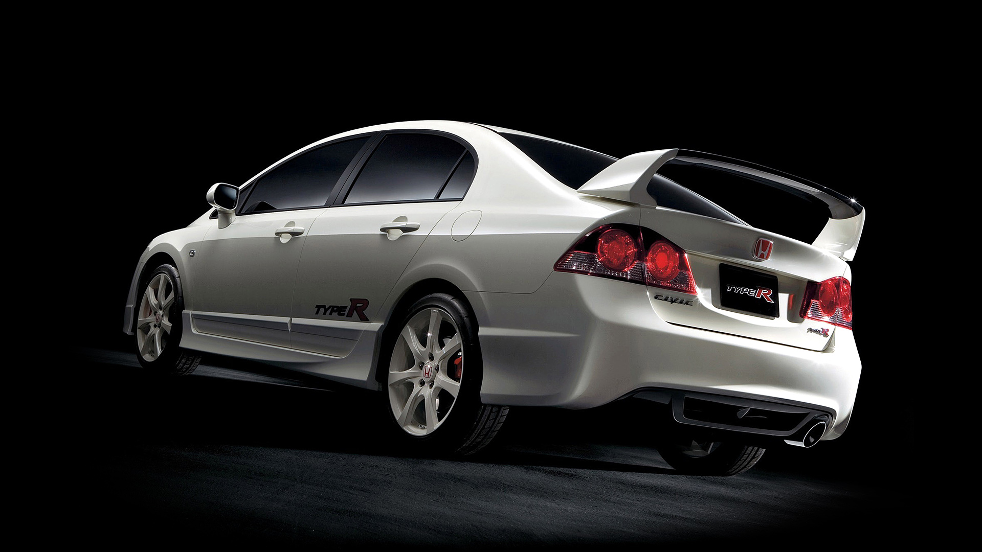  2007 Honda Civic Type R Sedan Wallpaper.