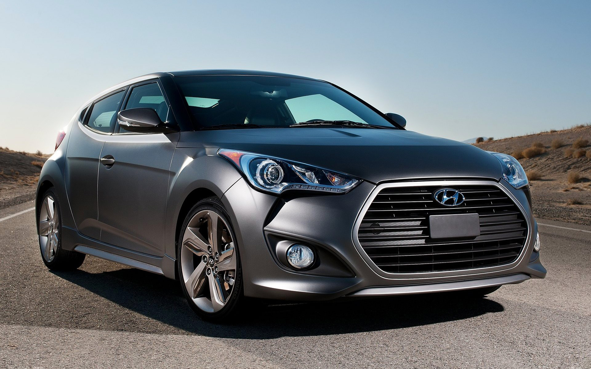  2013 Hyundai Veloster Turbo Wallpaper.