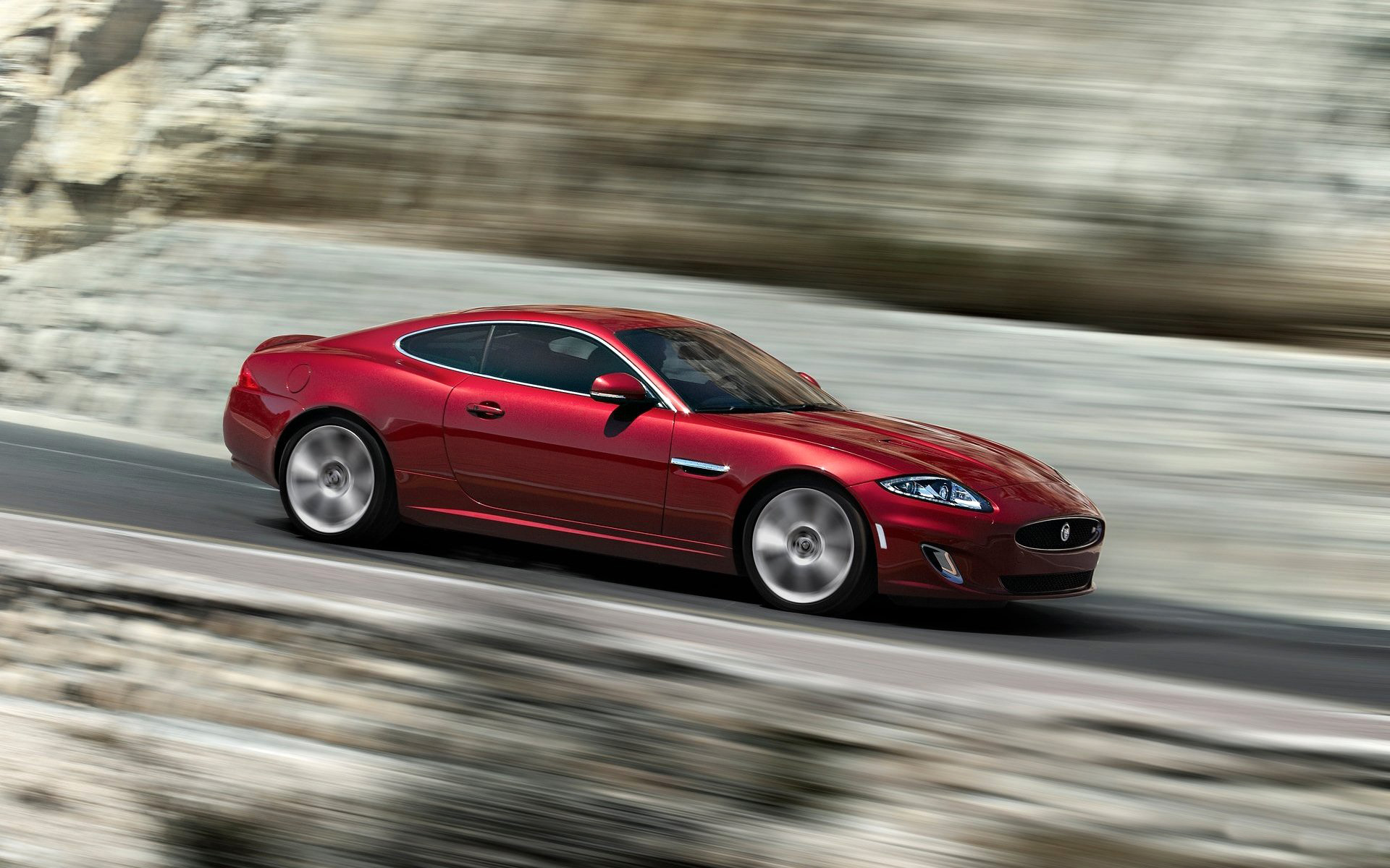  2012 Jaguar XKR Wallpaper.