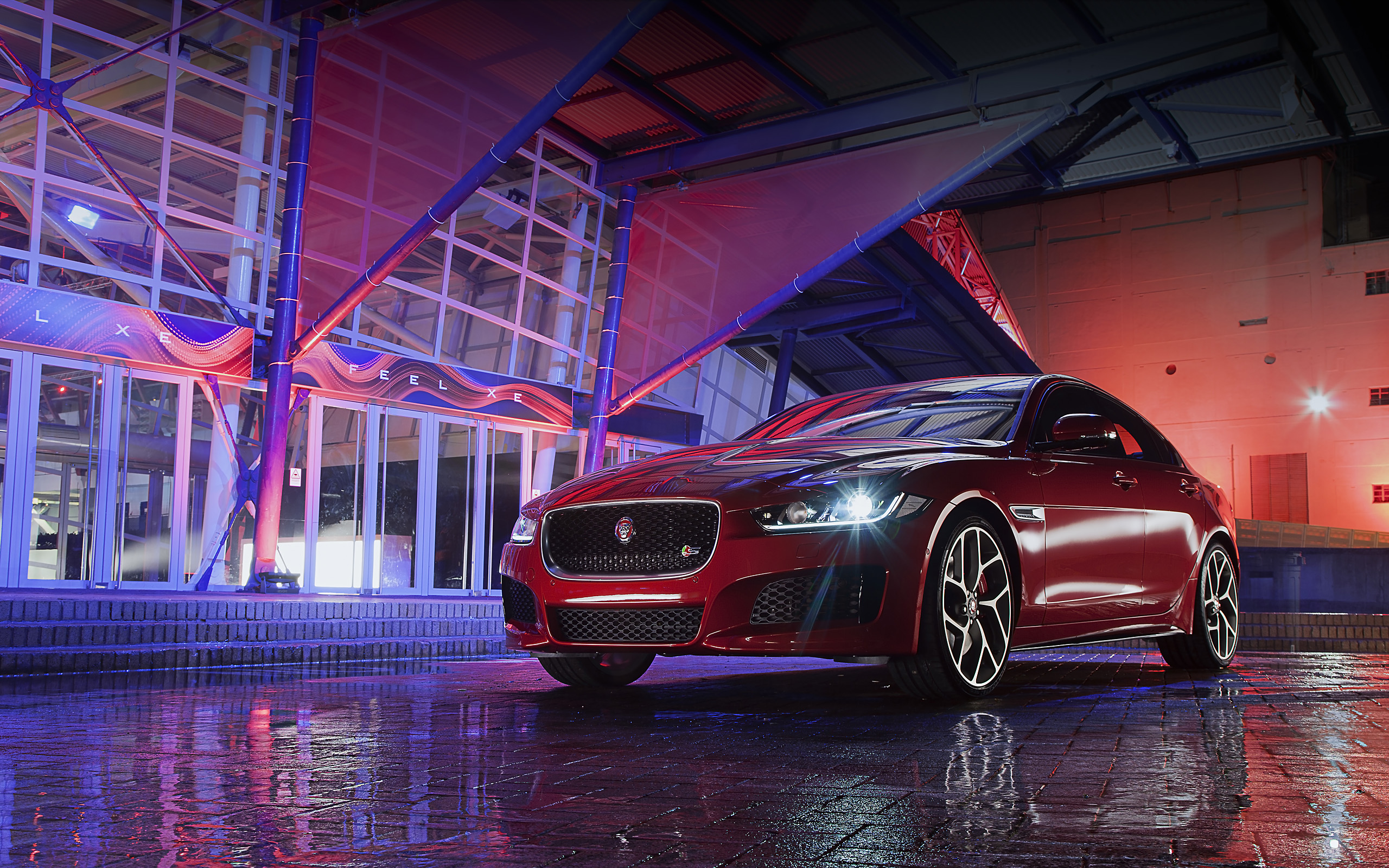  2016 Jaguar XE S Wallpaper.