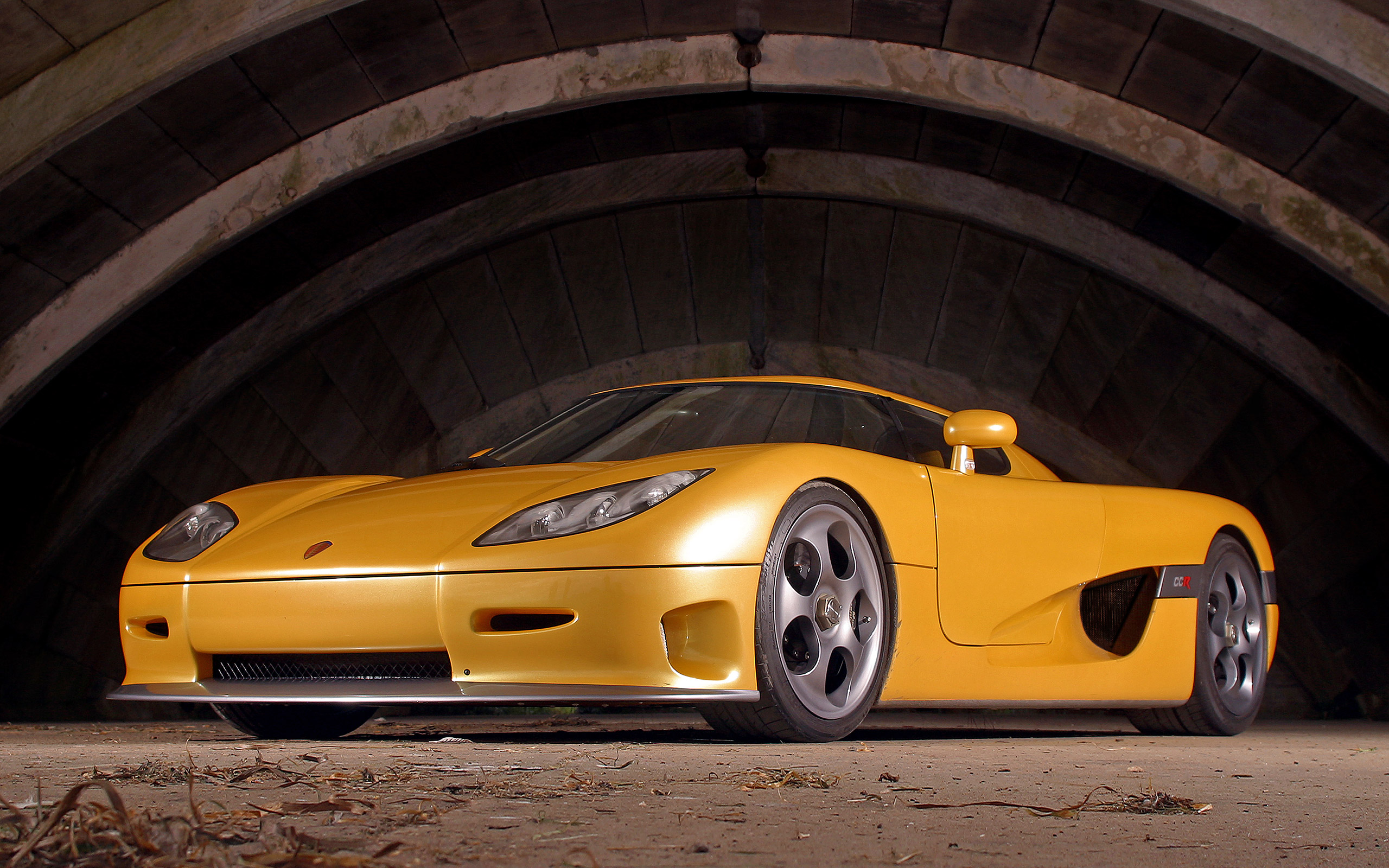  2004 Koenigsegg CCR Wallpaper.