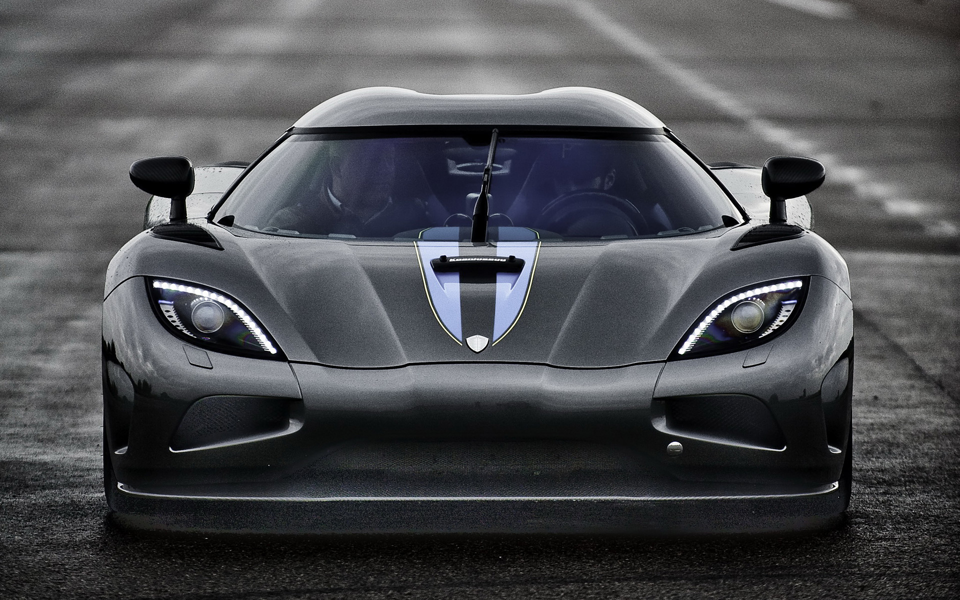  2011 Koenigsegg Agera Wallpaper.