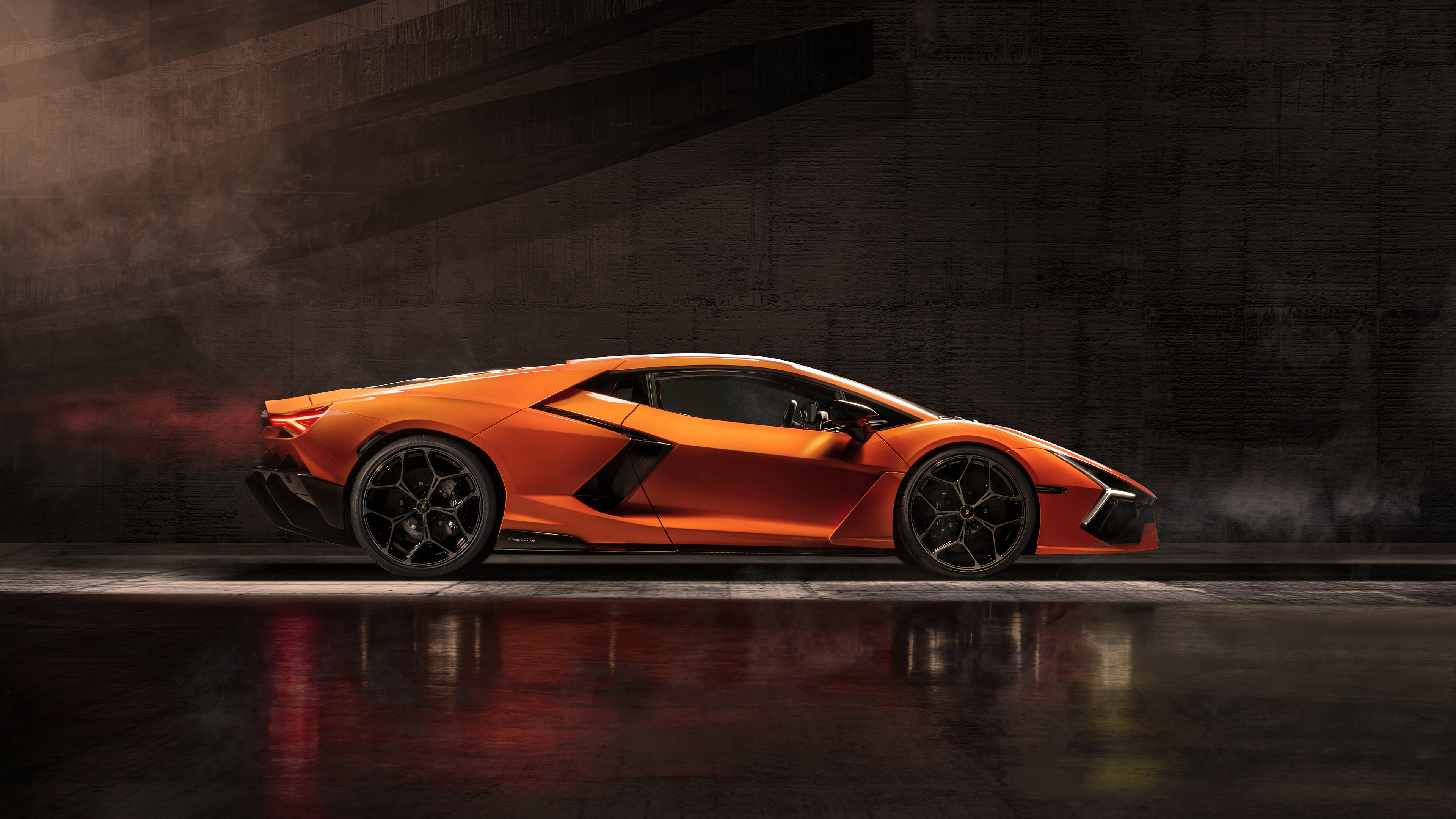  2024 Lamborghini Revuelto Wallpaper.