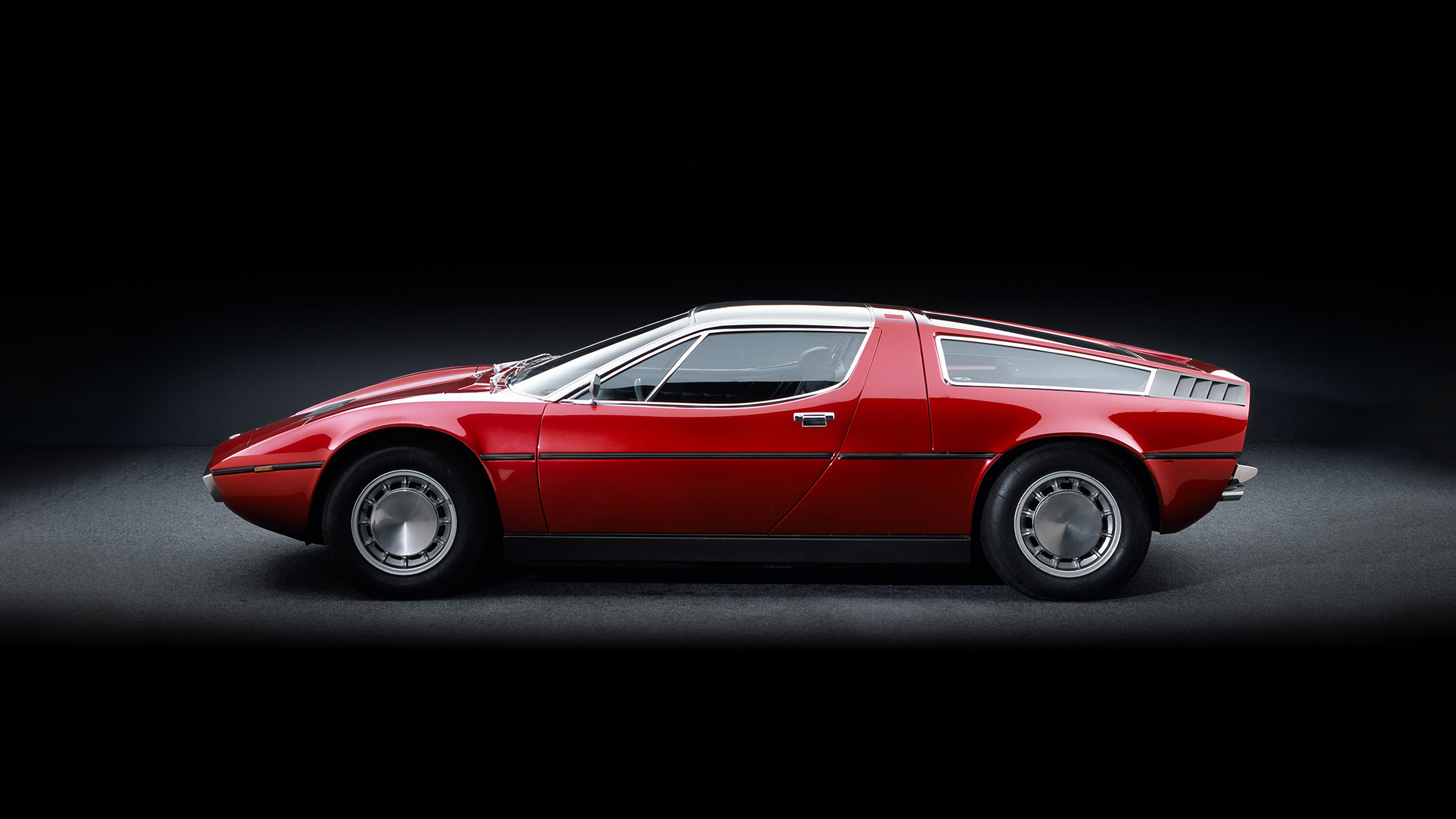  1971 Maserati Bora Wallpaper.