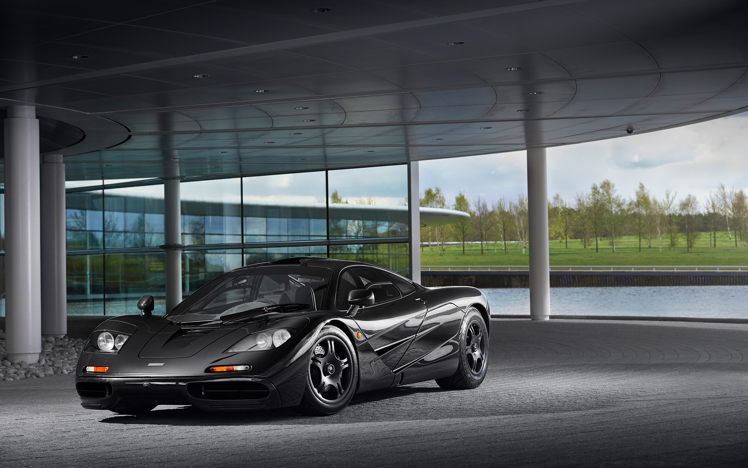  1993 McLaren F1 Wallpaper.