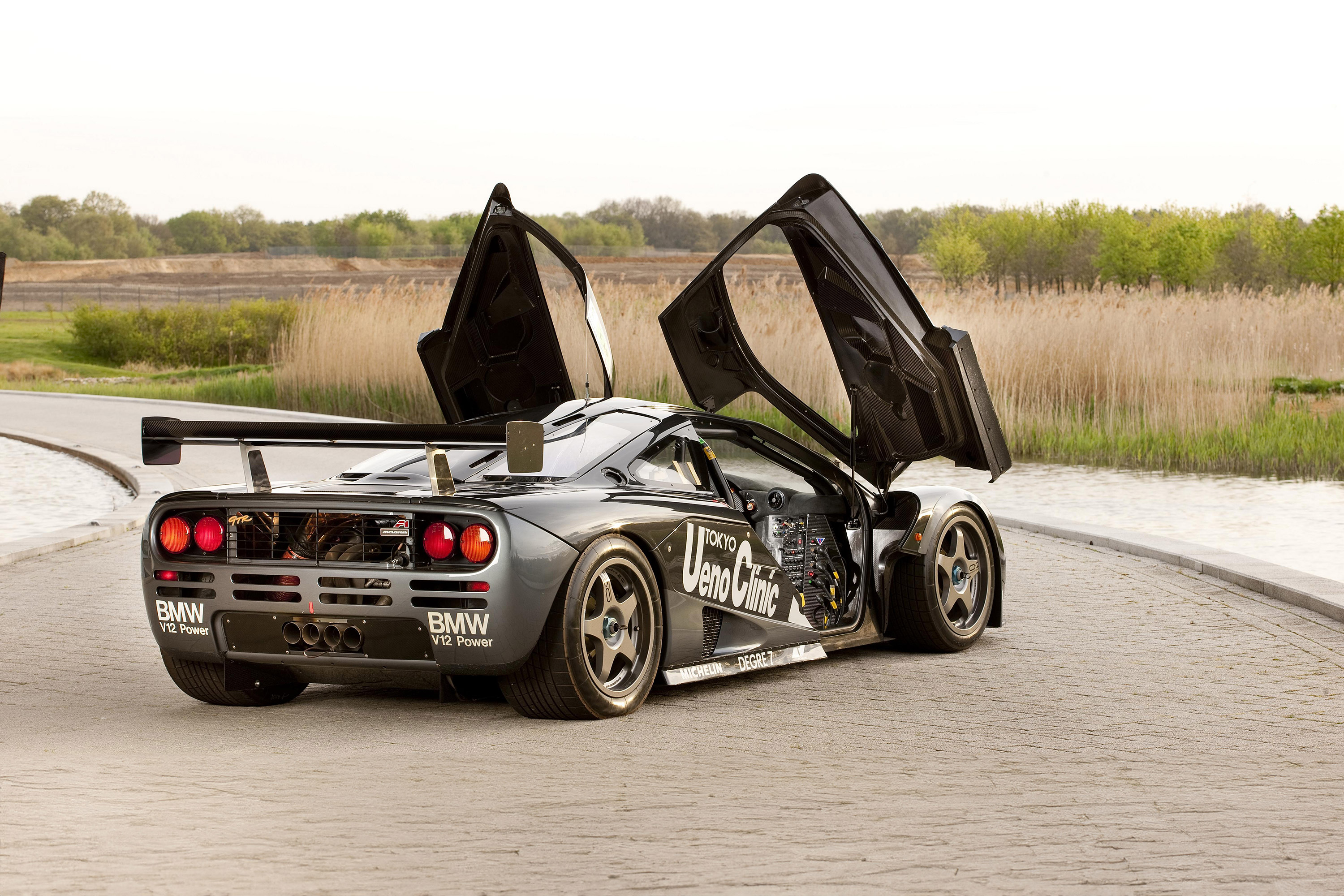  1995 McLaren F1 GTR Wallpaper.