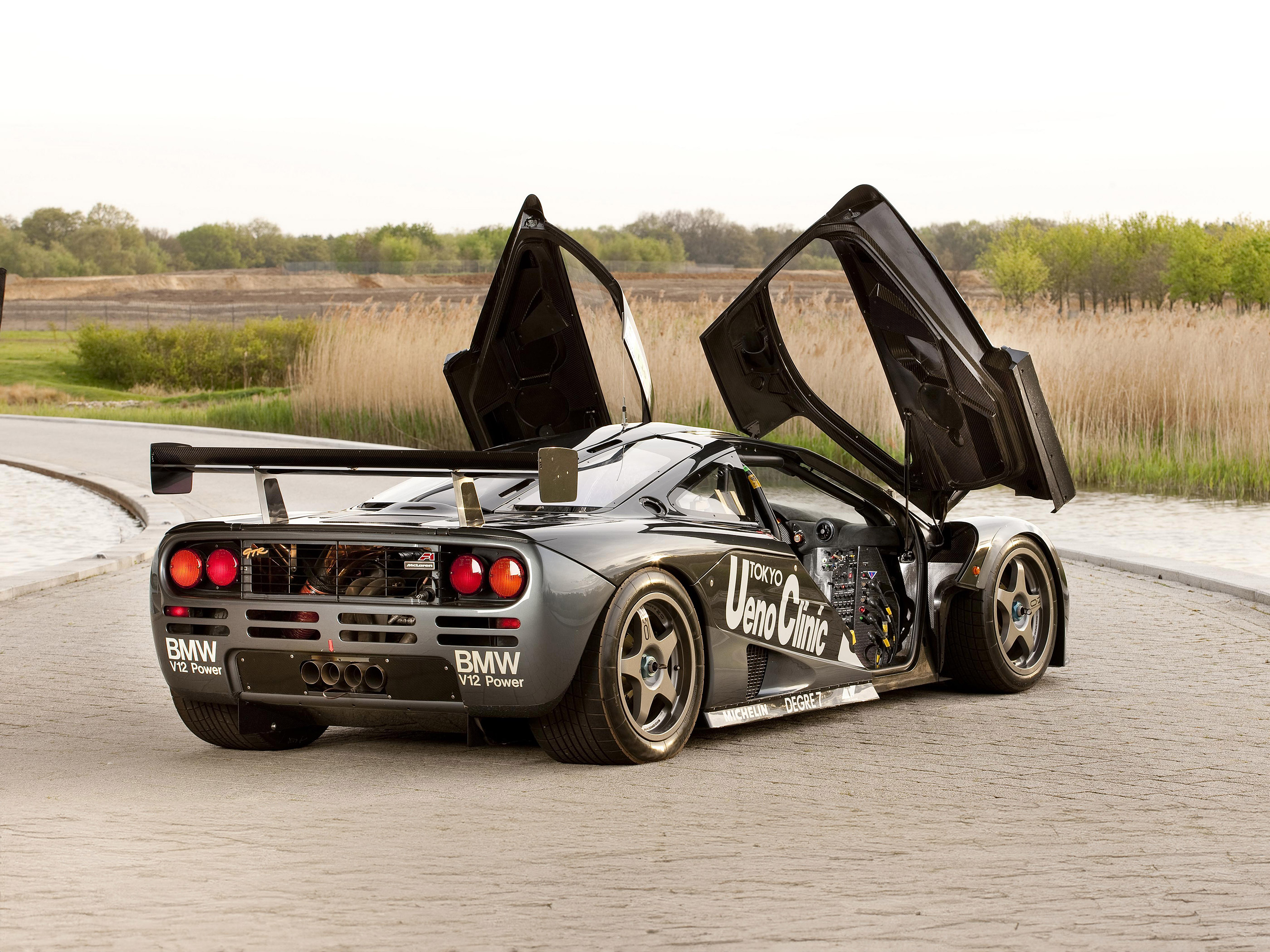  1995 McLaren F1 GTR Wallpaper.