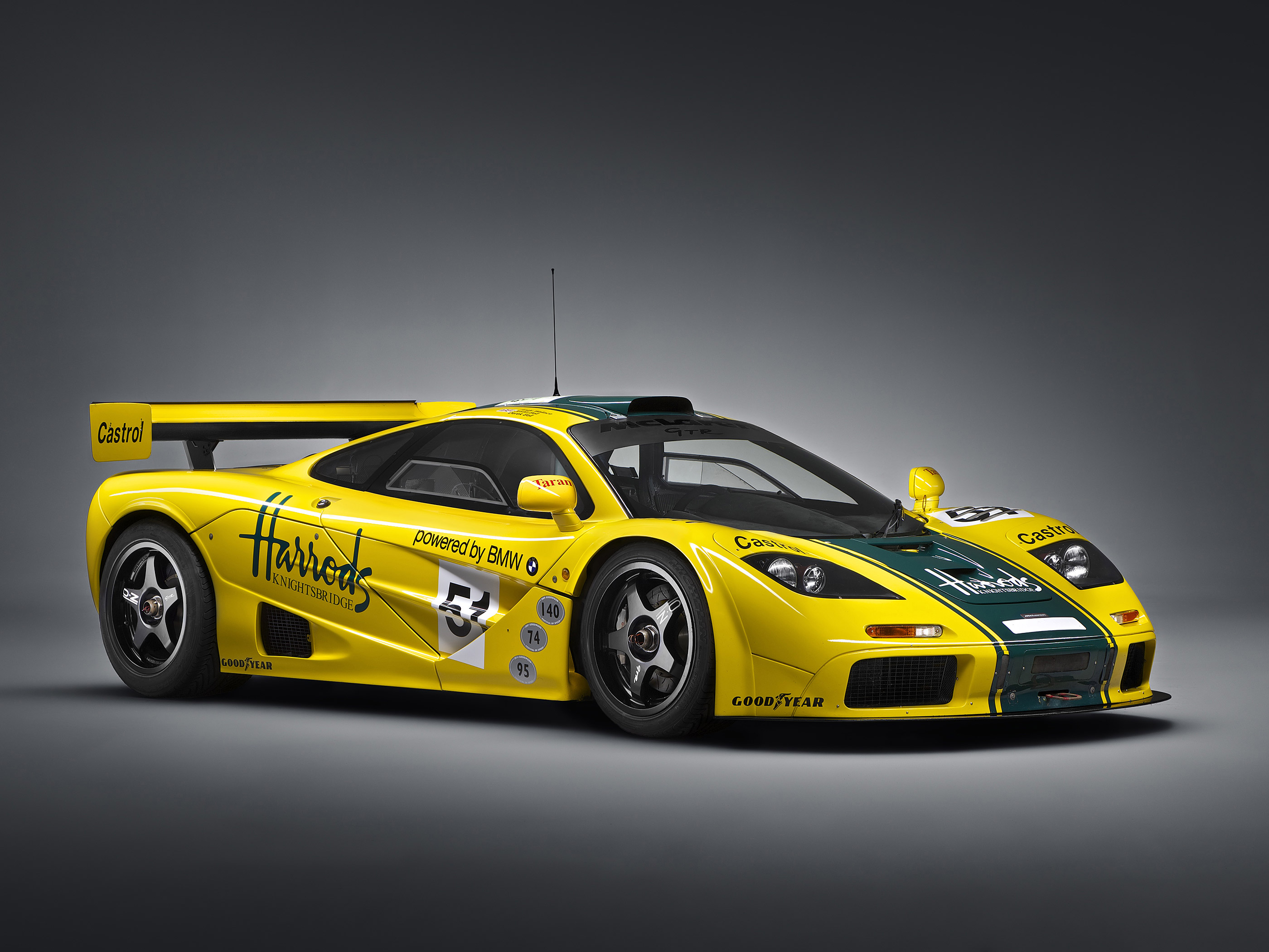  1995 McLaren F1 GTR Wallpaper.