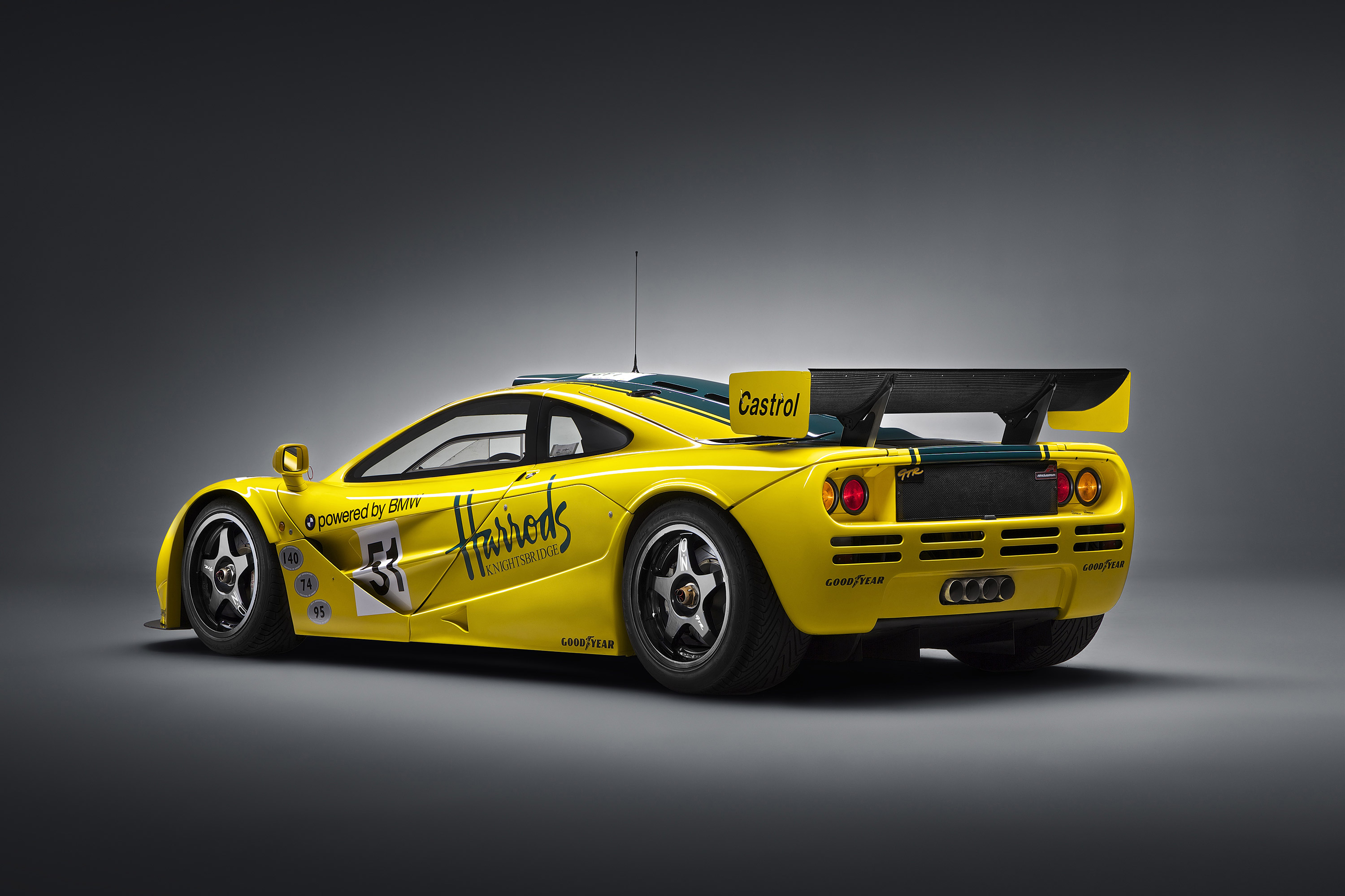  1995 McLaren F1 GTR Wallpaper.