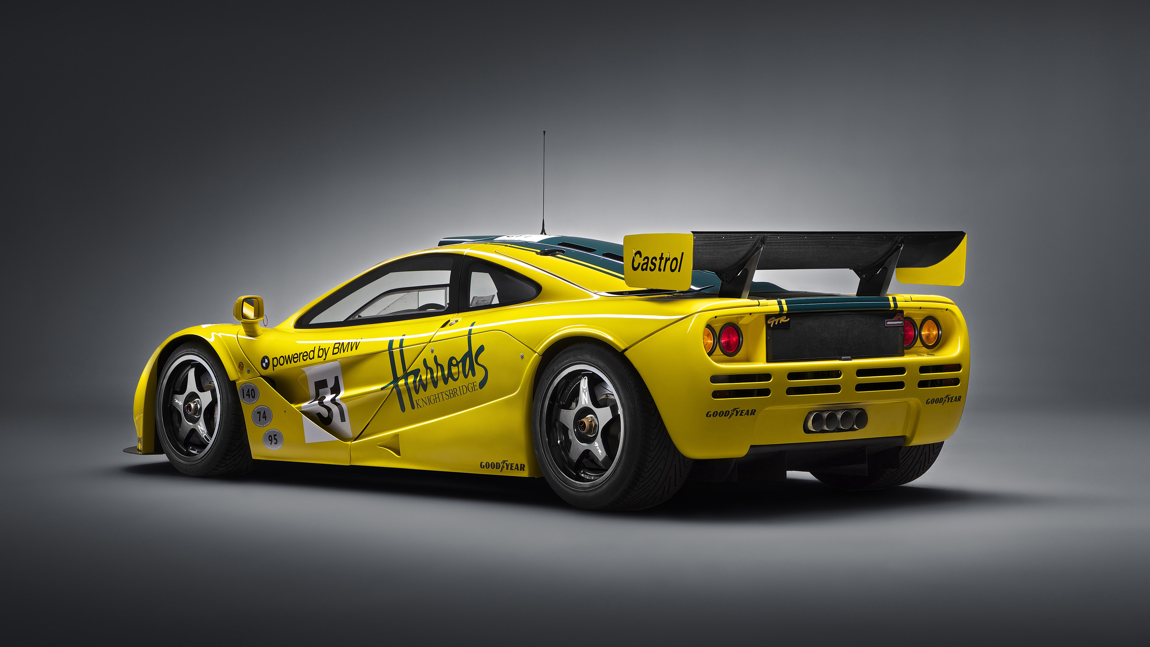  1995 McLaren F1 GTR Wallpaper.