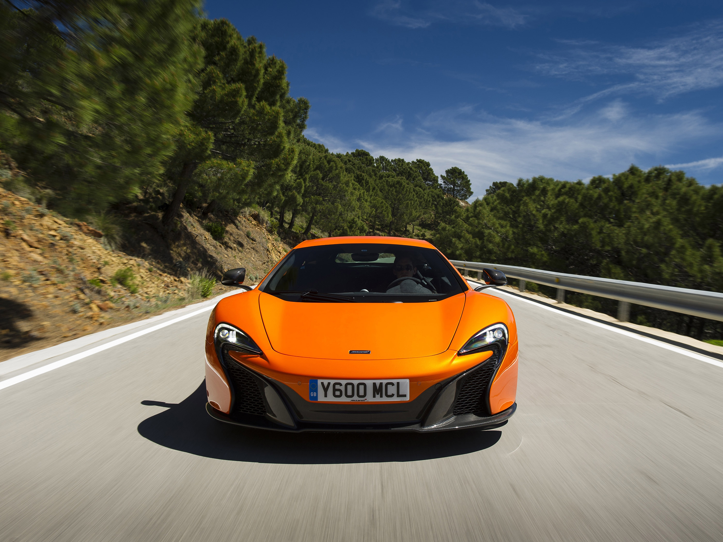  2015 McLaren 650S Wallpaper.