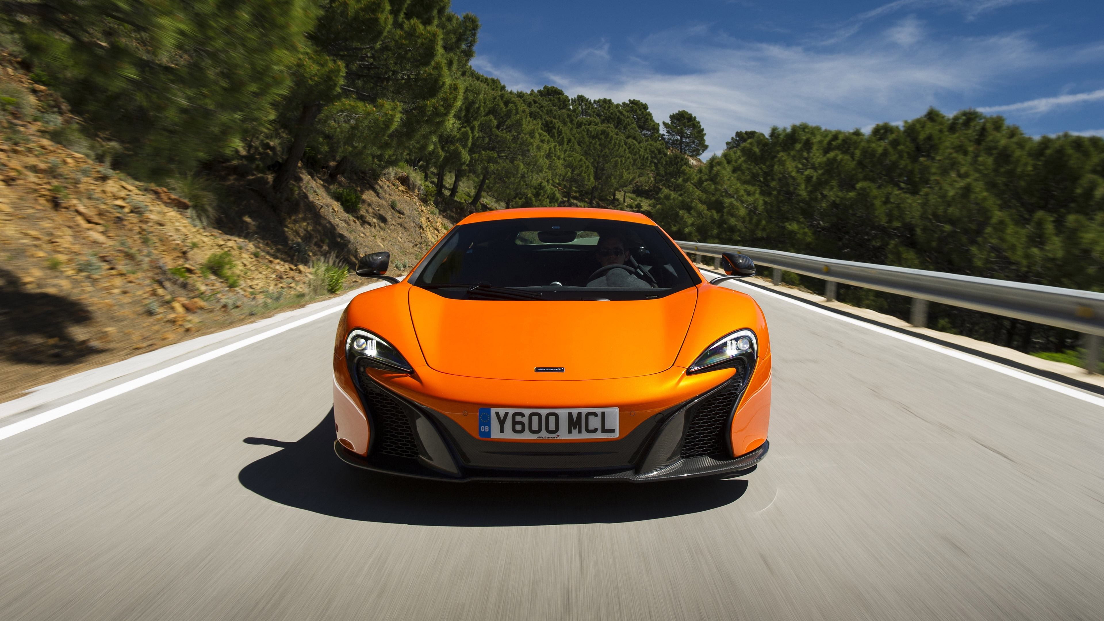  2015 McLaren 650S Wallpaper.