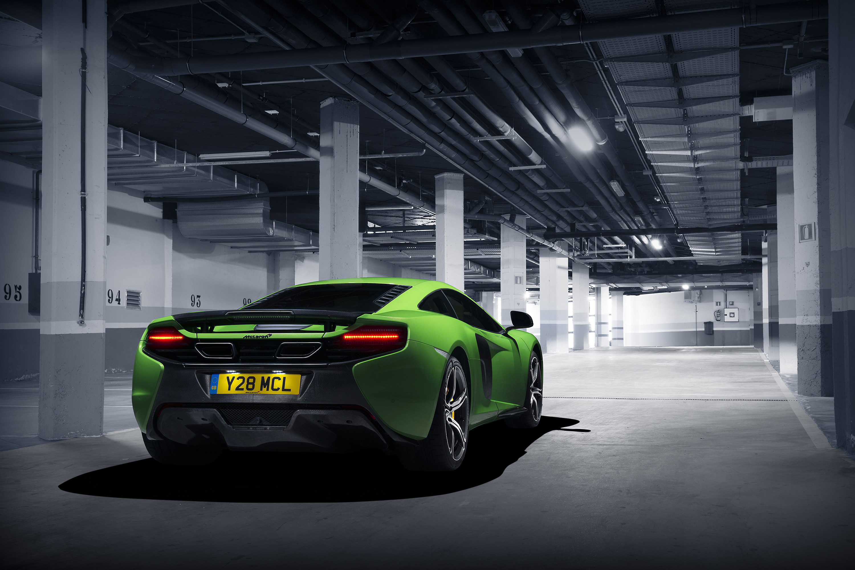  2015 McLaren 650S Wallpaper.