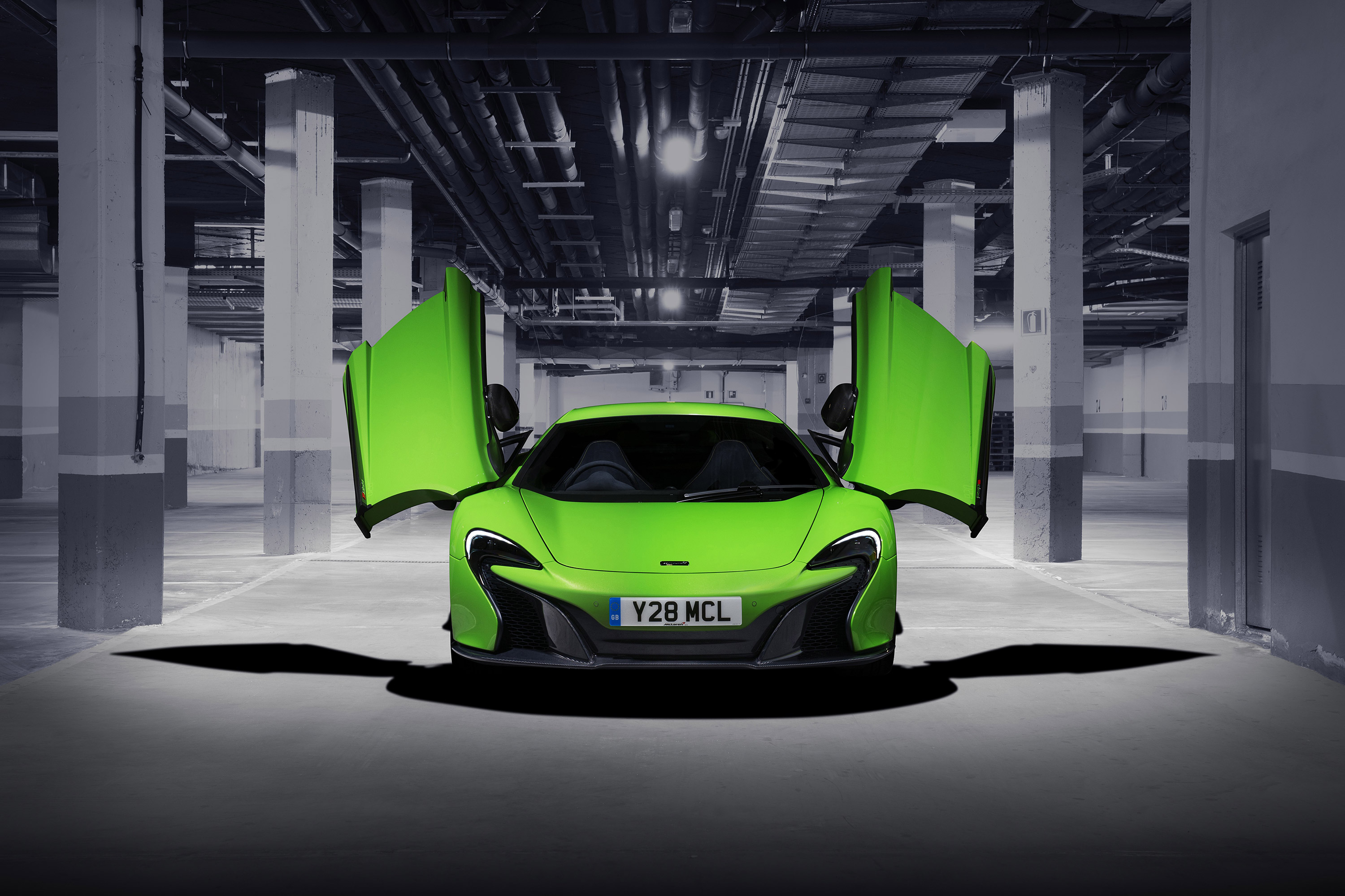  2015 McLaren 650S Wallpaper.