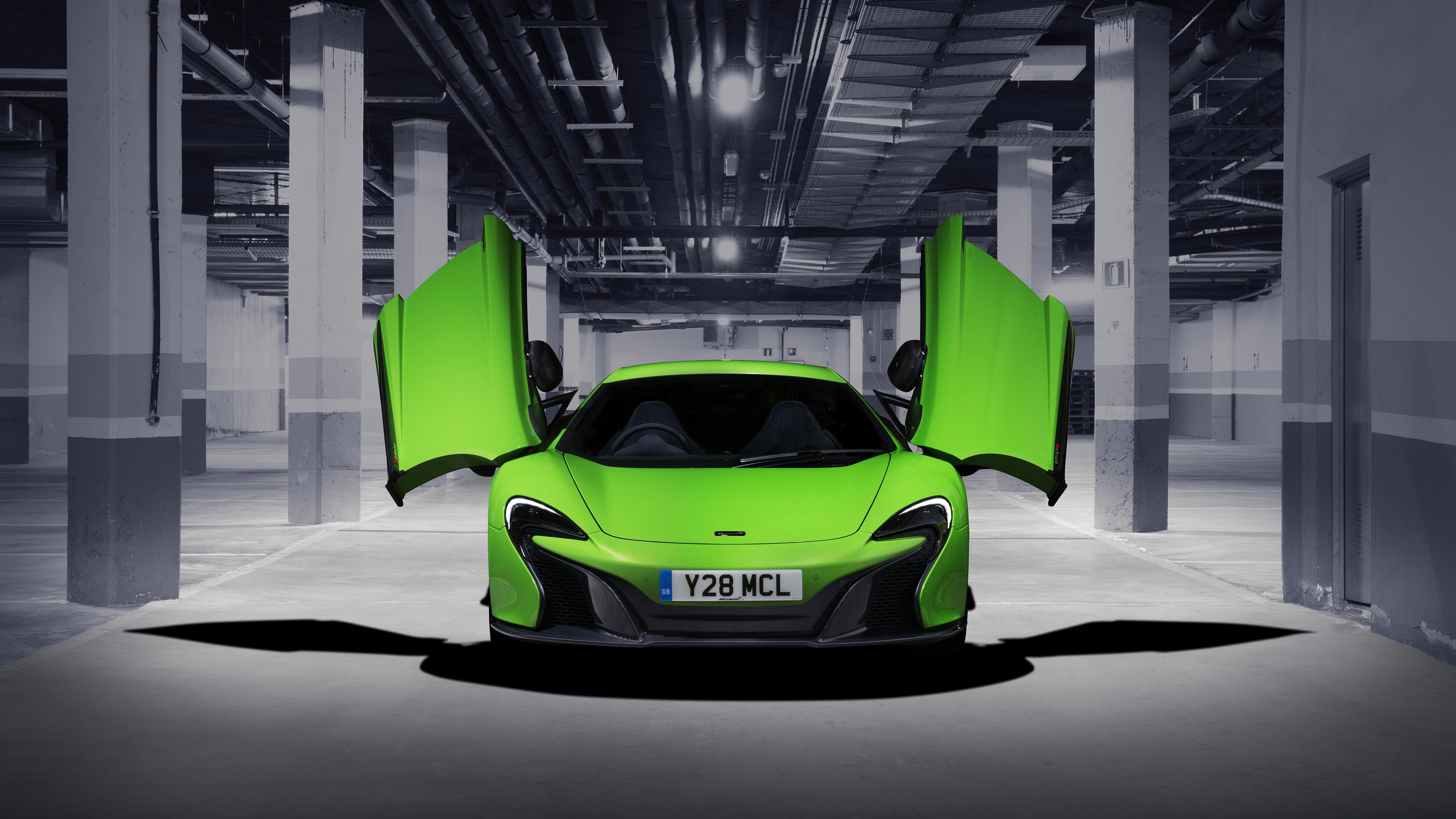  2015 McLaren 650S Wallpaper.