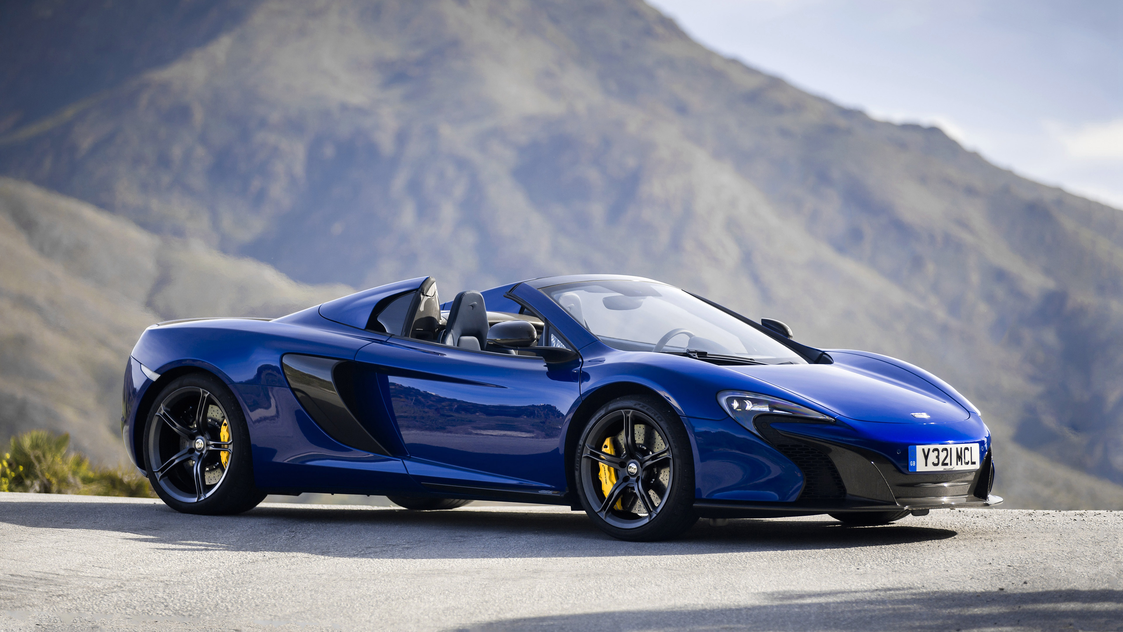  2015 McLaren 650S Spider Wallpaper.