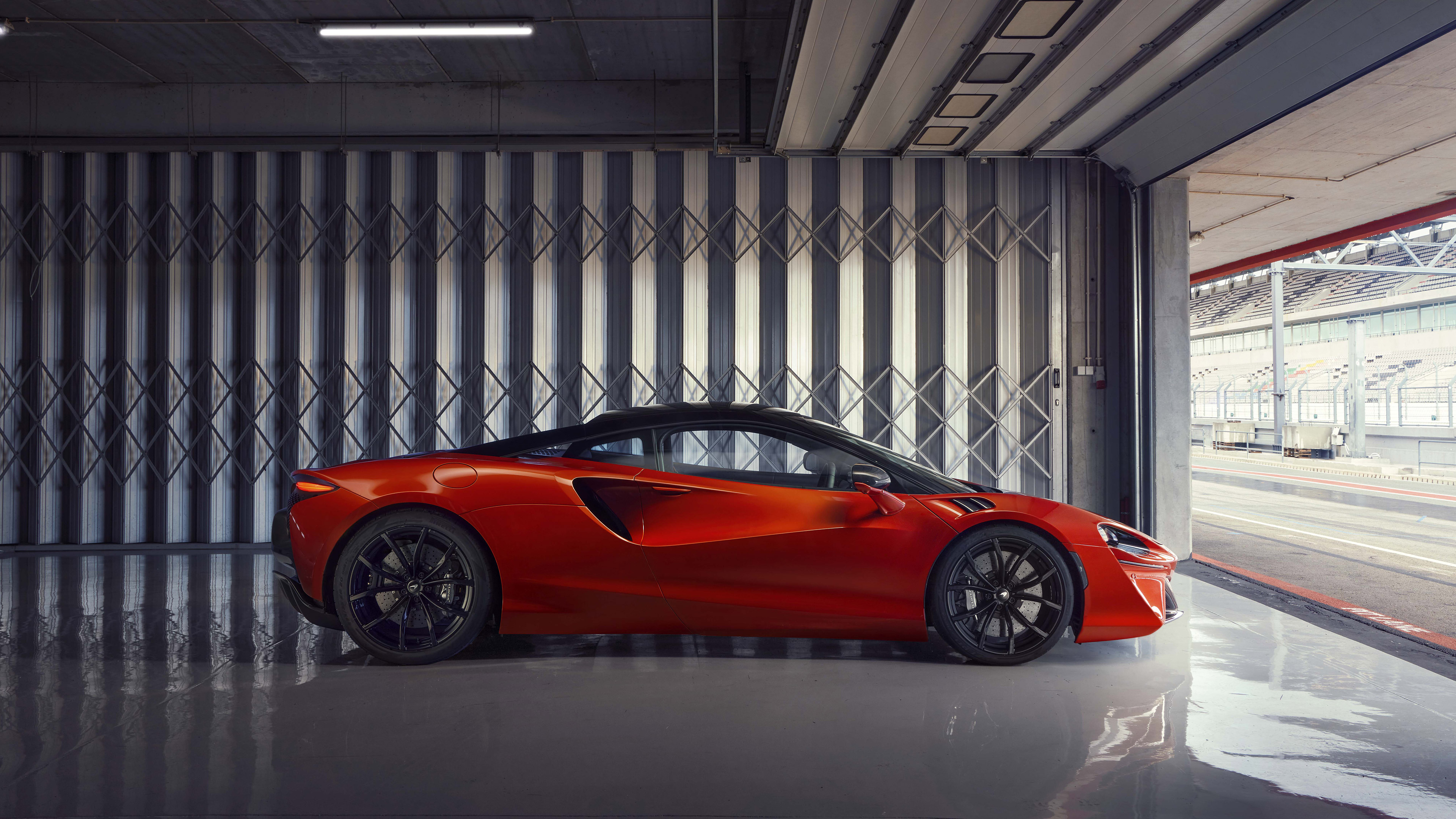  2022 McLaren Artura Wallpaper.