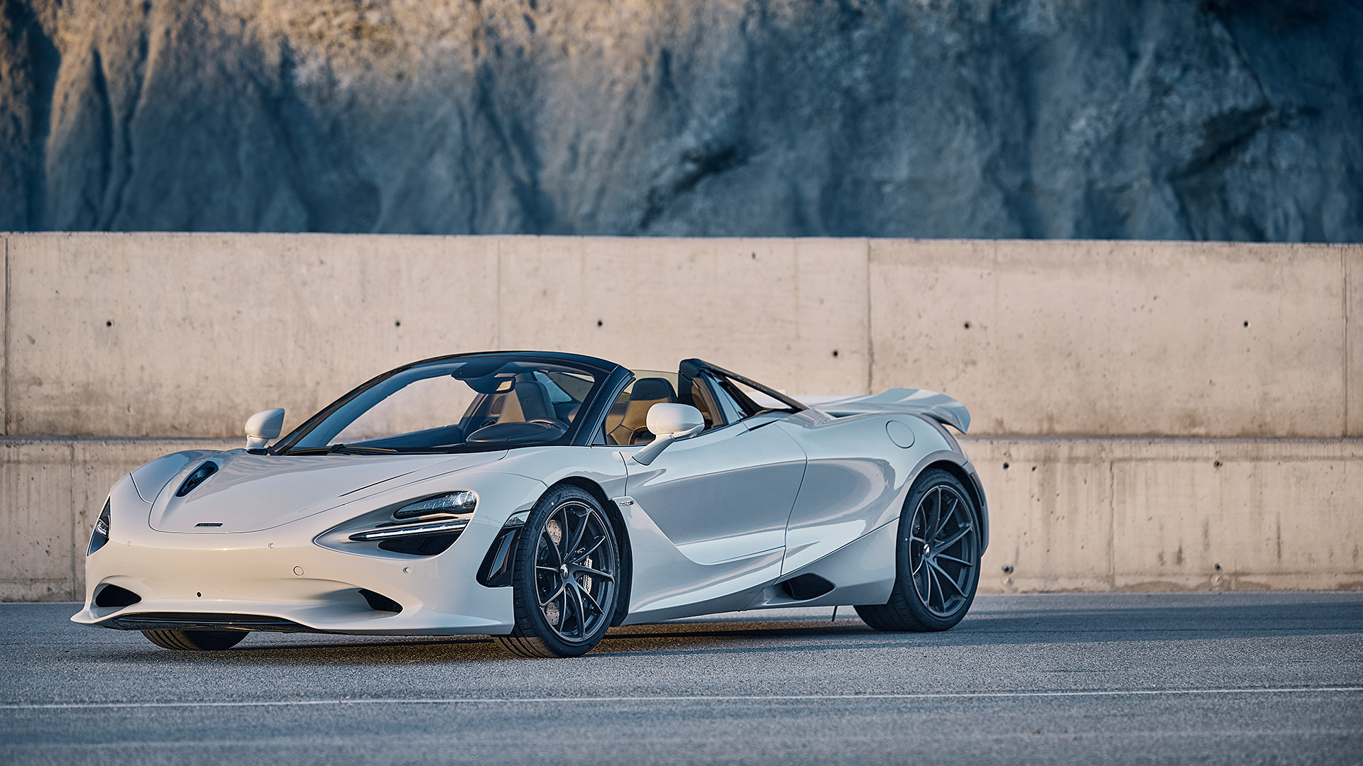 MCLAREN 720s 4Рє