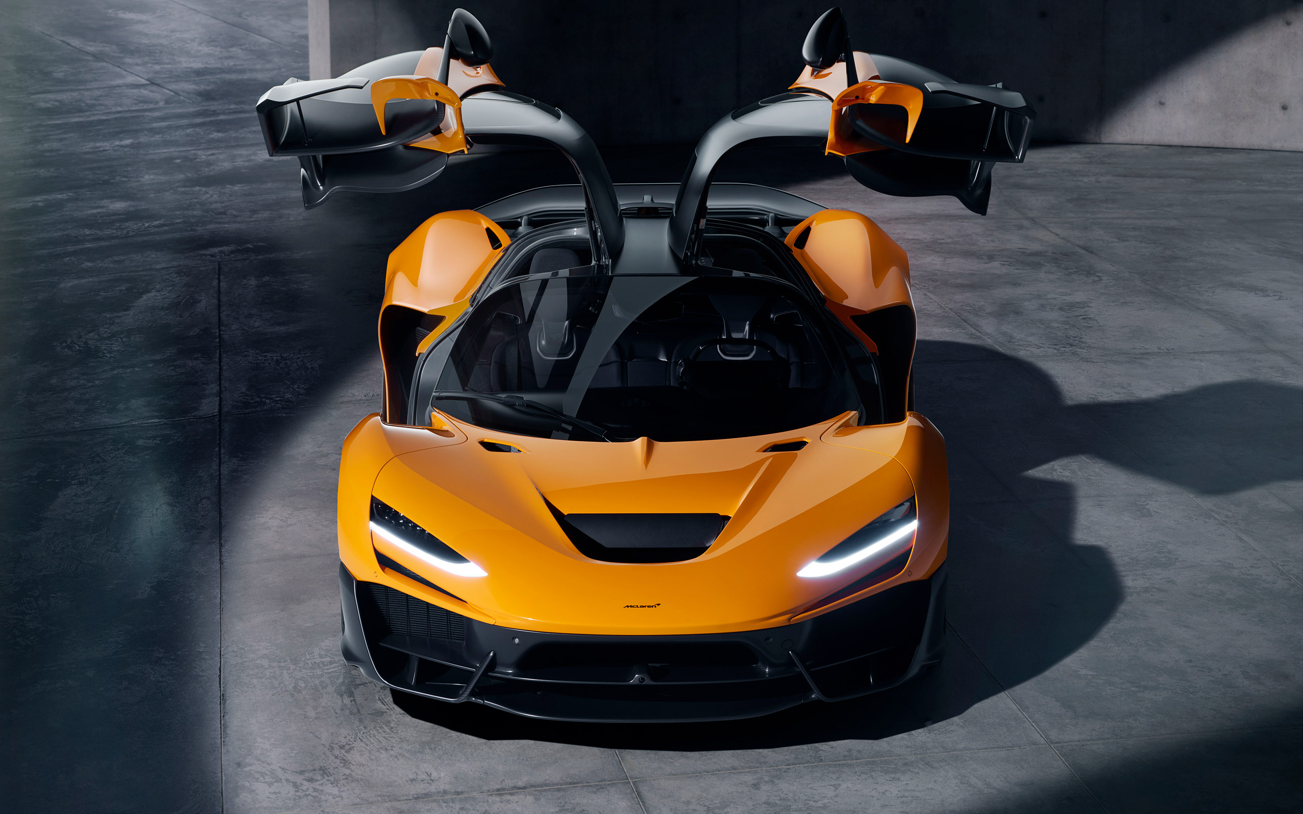  2025 McLaren W1 Wallpaper.