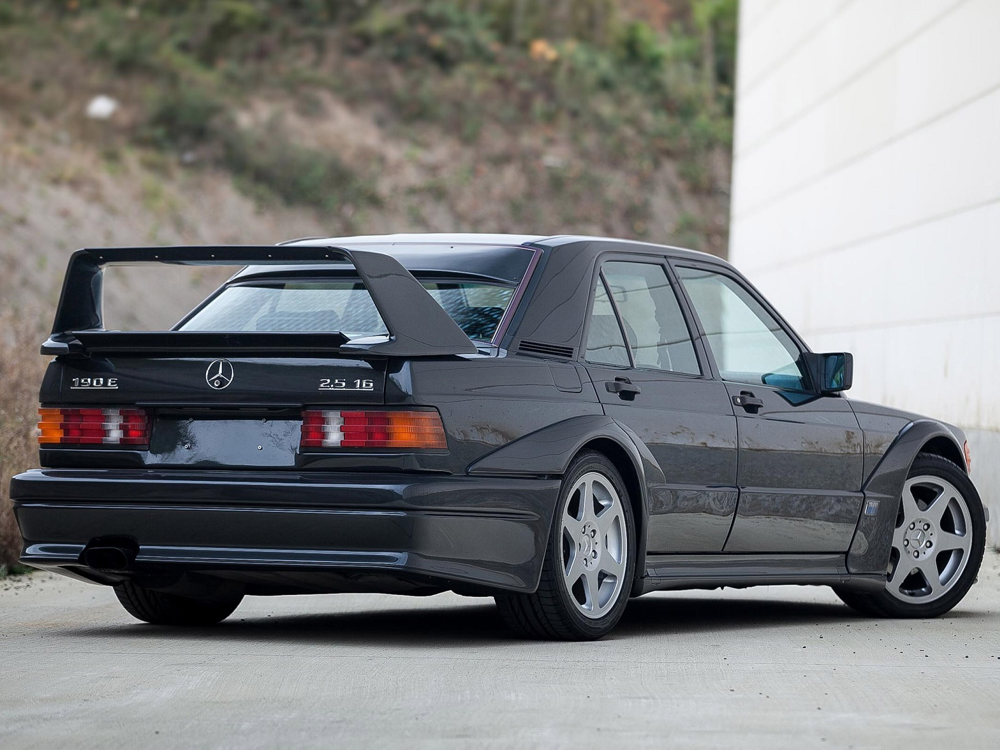  1990 Mercedes-Benz 190E Evolution II Wallpaper.