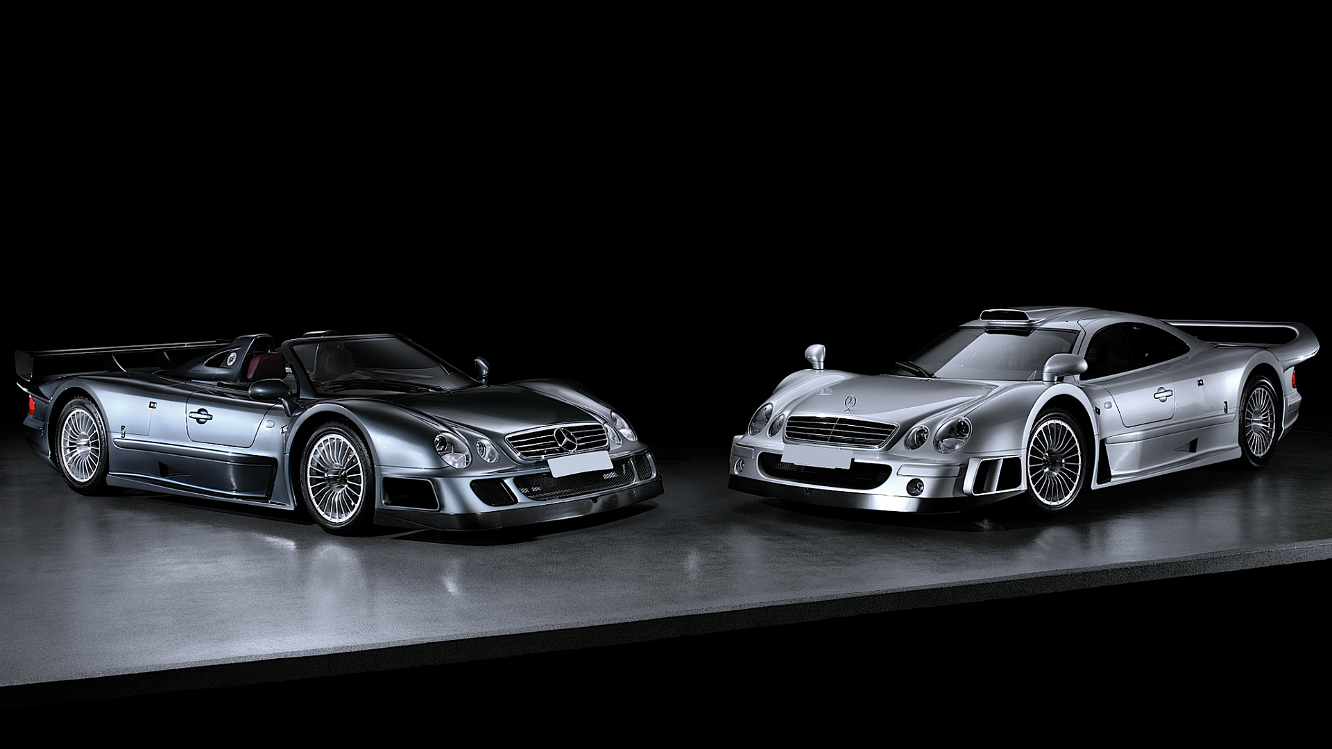  1999 Mercedes-Benz CLK GTR Wallpaper.