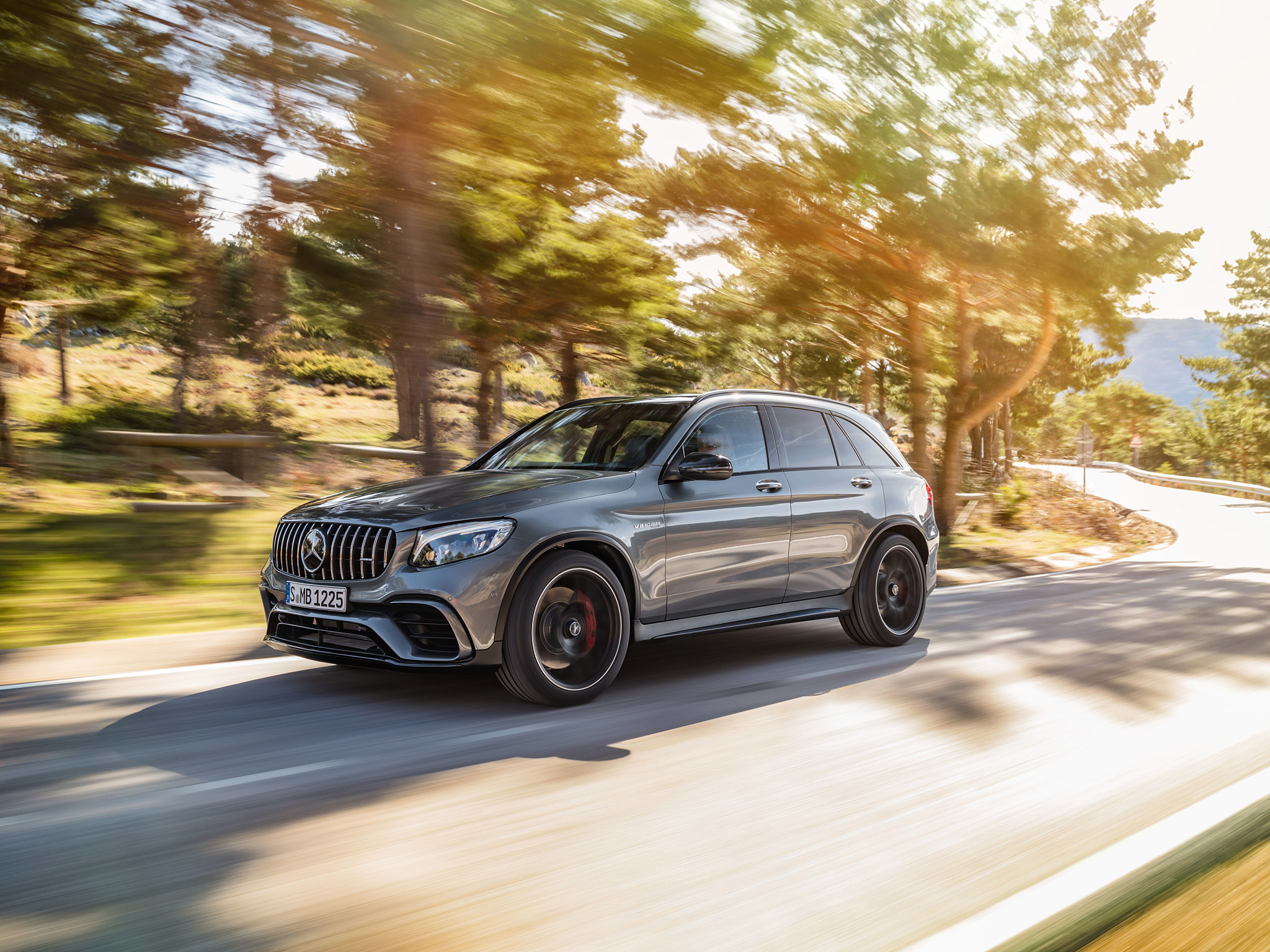  2018 Mercedes-Benz GLC63 S AMG Wallpaper.