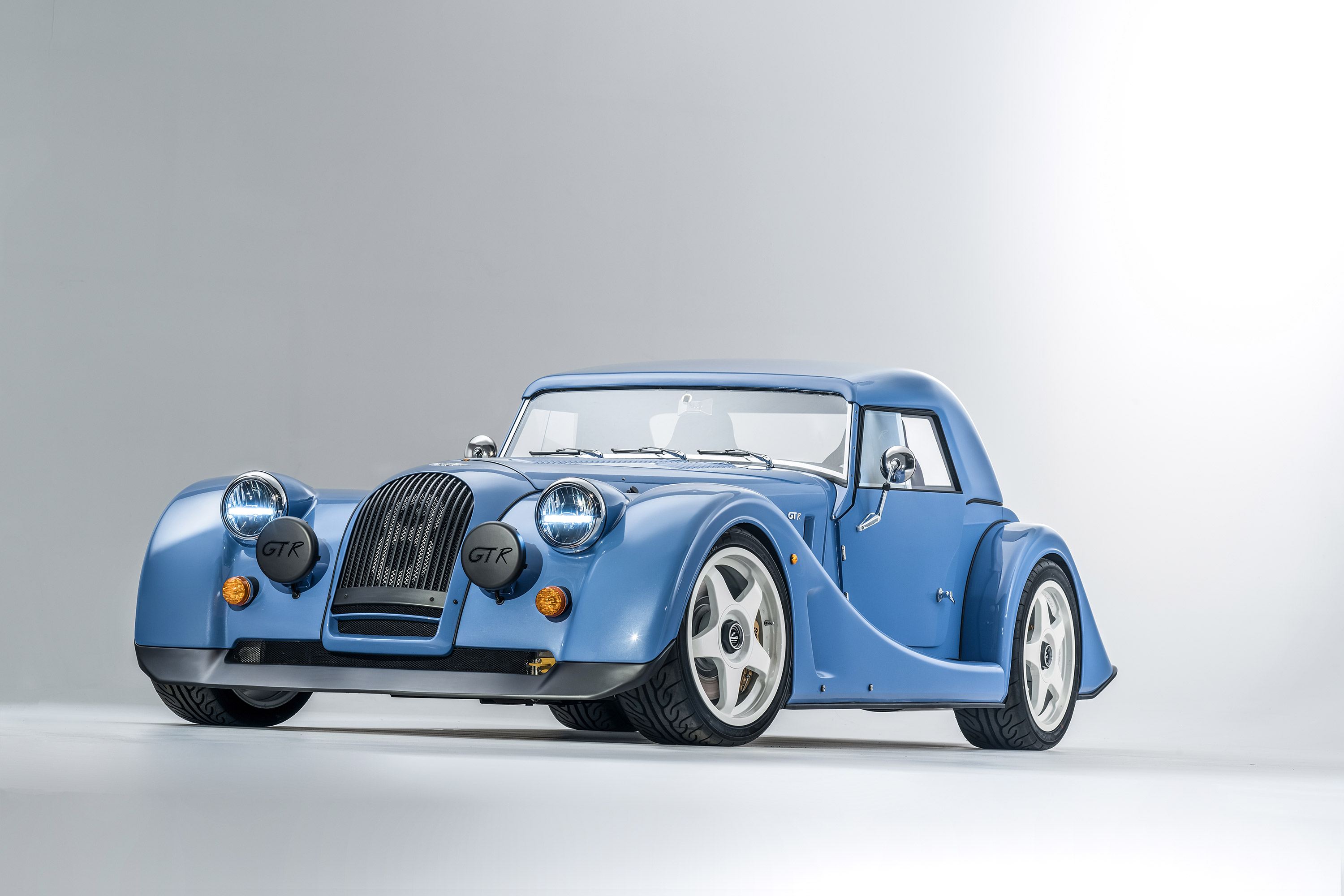  2022 Morgan Plus 8 GTR Wallpaper.