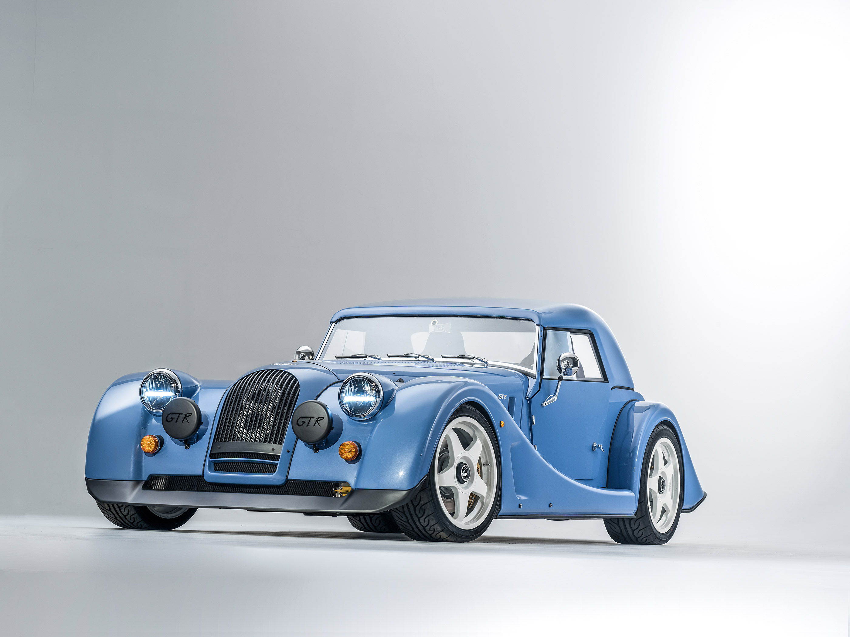  2022 Morgan Plus 8 GTR Wallpaper.