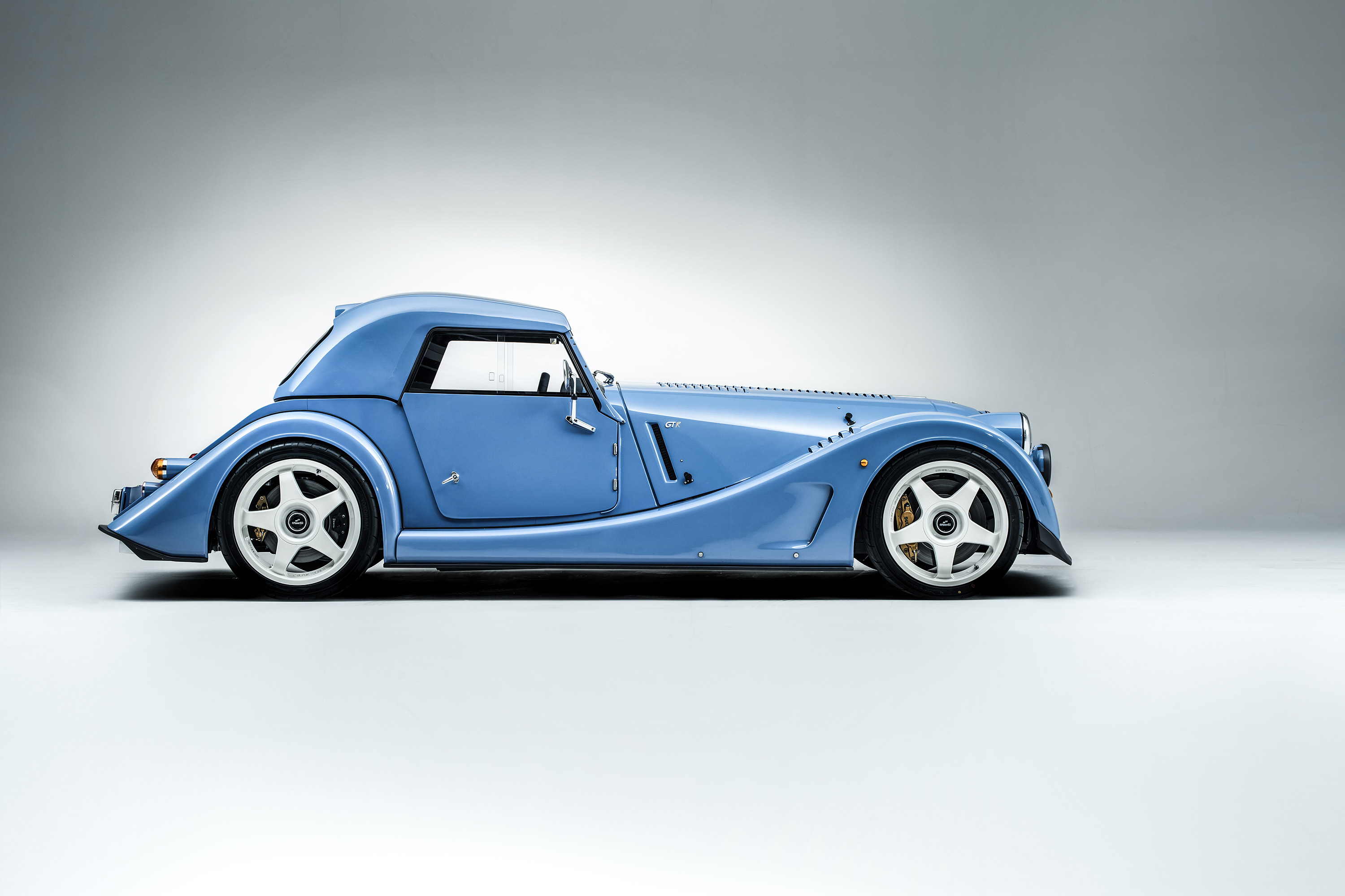  2022 Morgan Plus 8 GTR Wallpaper.