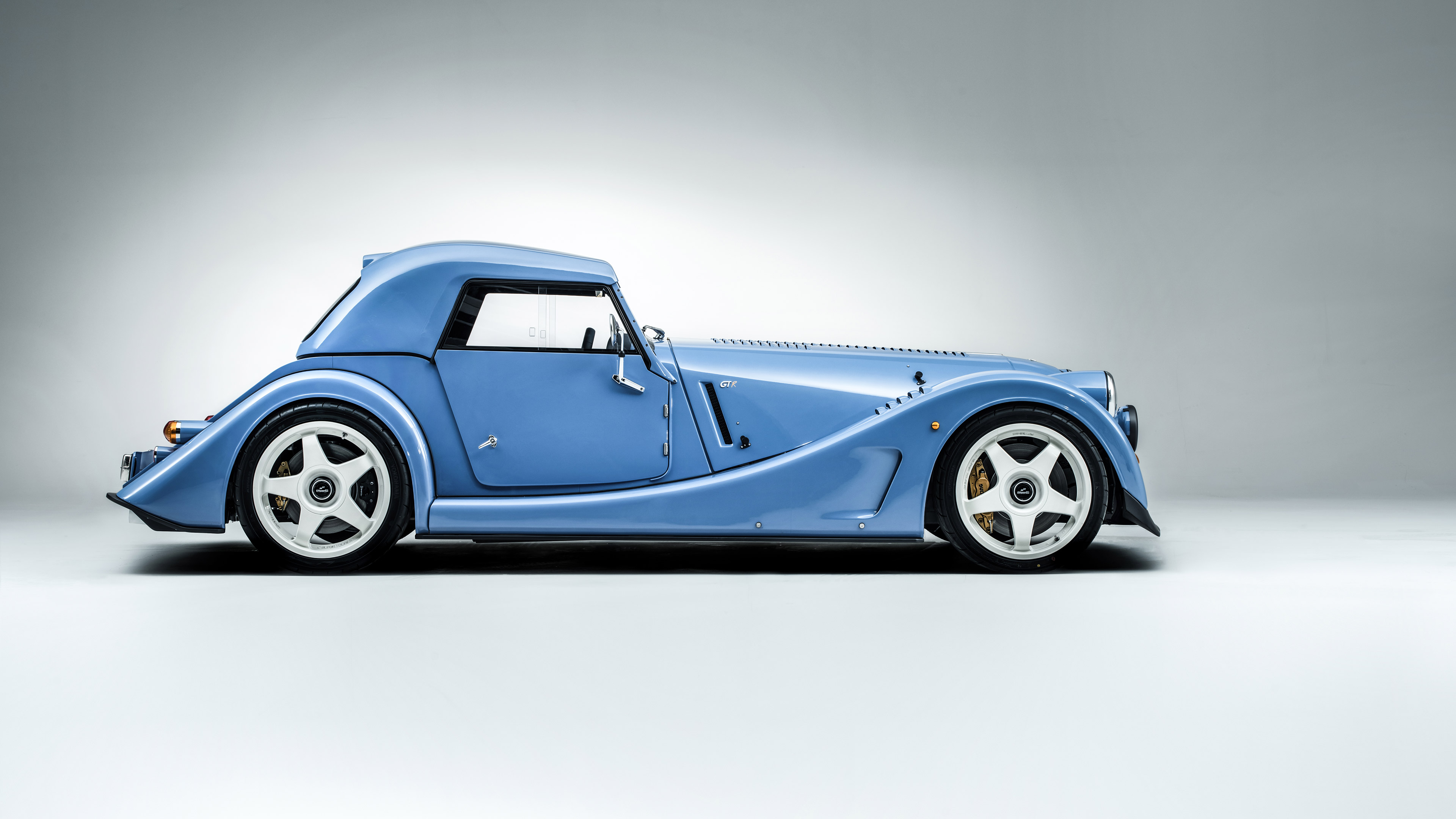  2022 Morgan Plus 8 GTR Wallpaper.