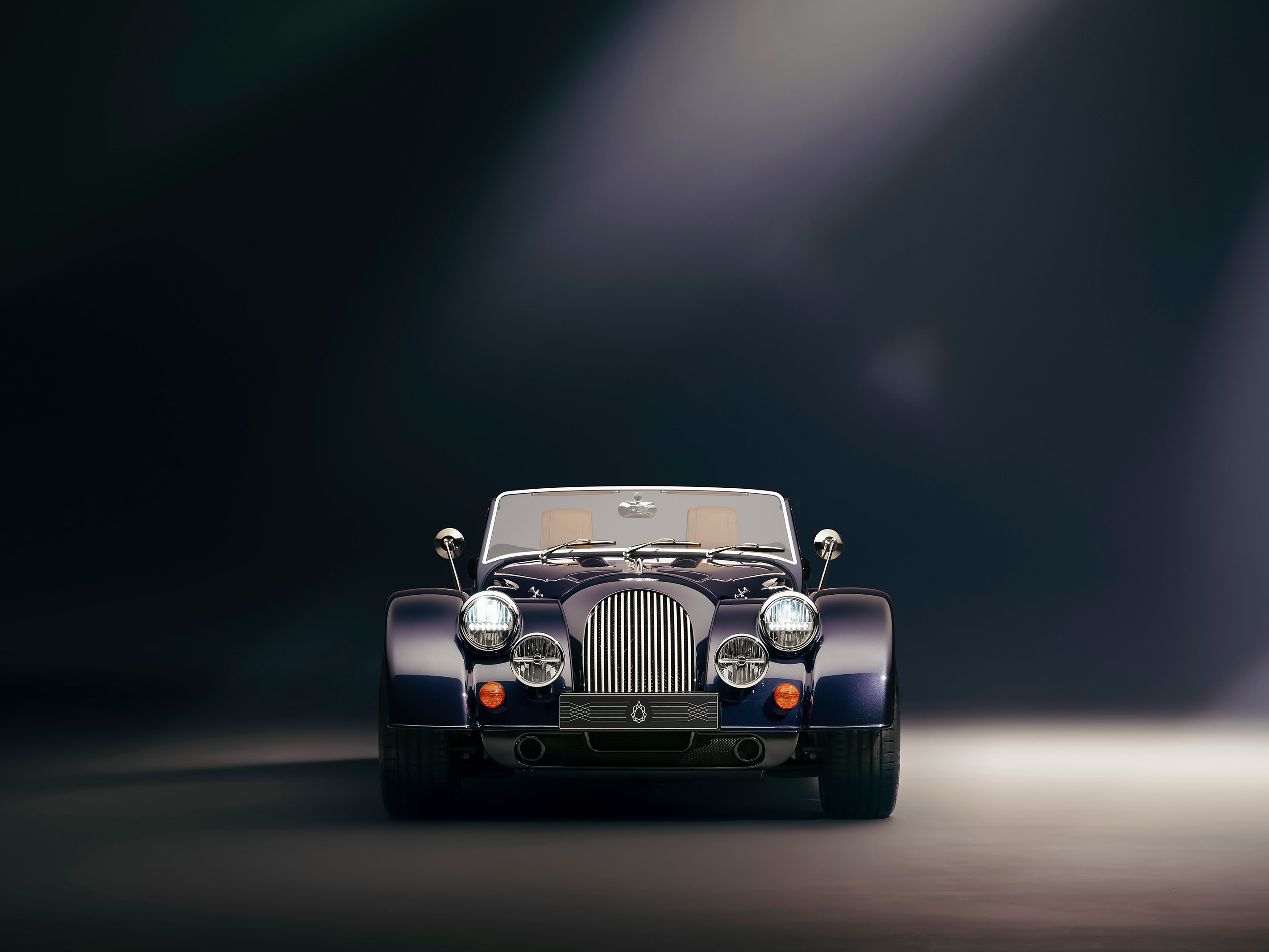  2025 Morgan Plus Six Pinnacle Wallpaper.