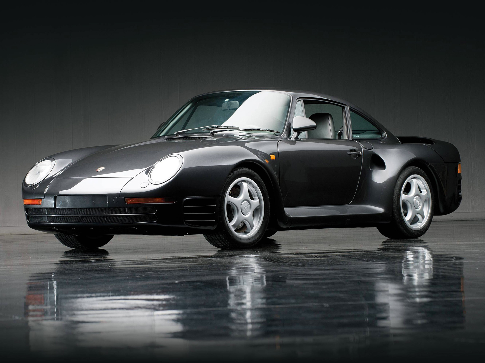  1986 Porsche 959 Wallpaper.