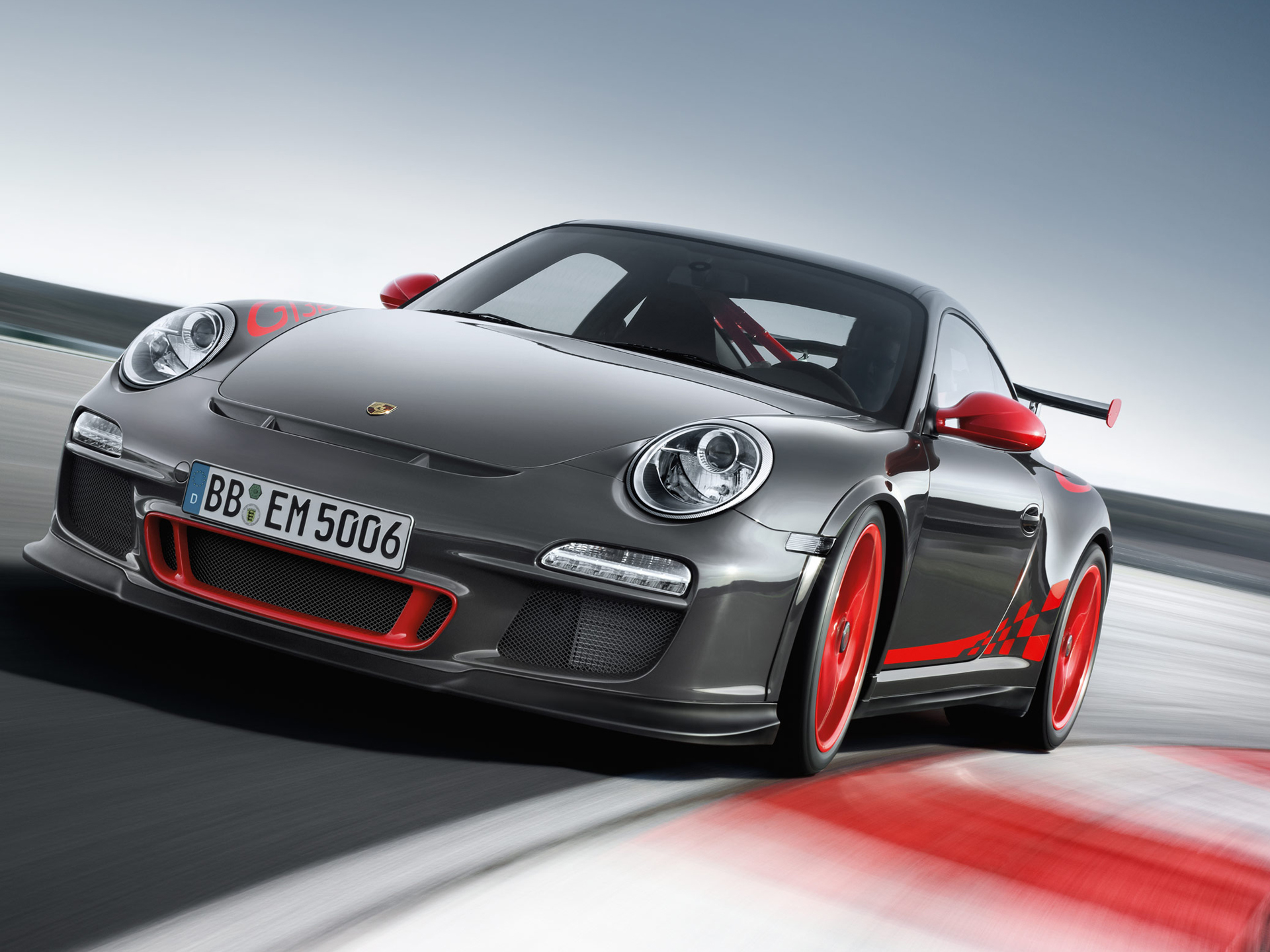  2010 Porsche 911 GT3 RS Wallpaper.