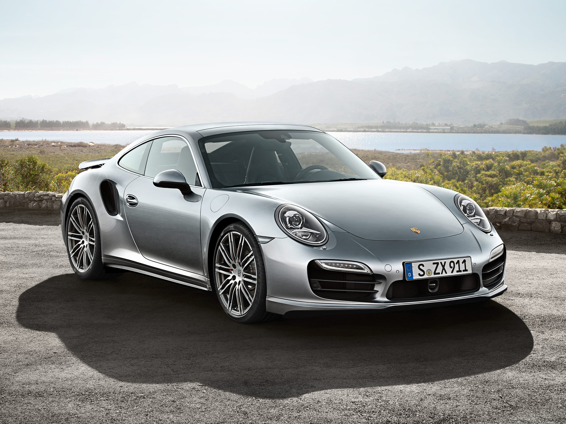  2014 Porsche 911 Turbo Wallpaper.