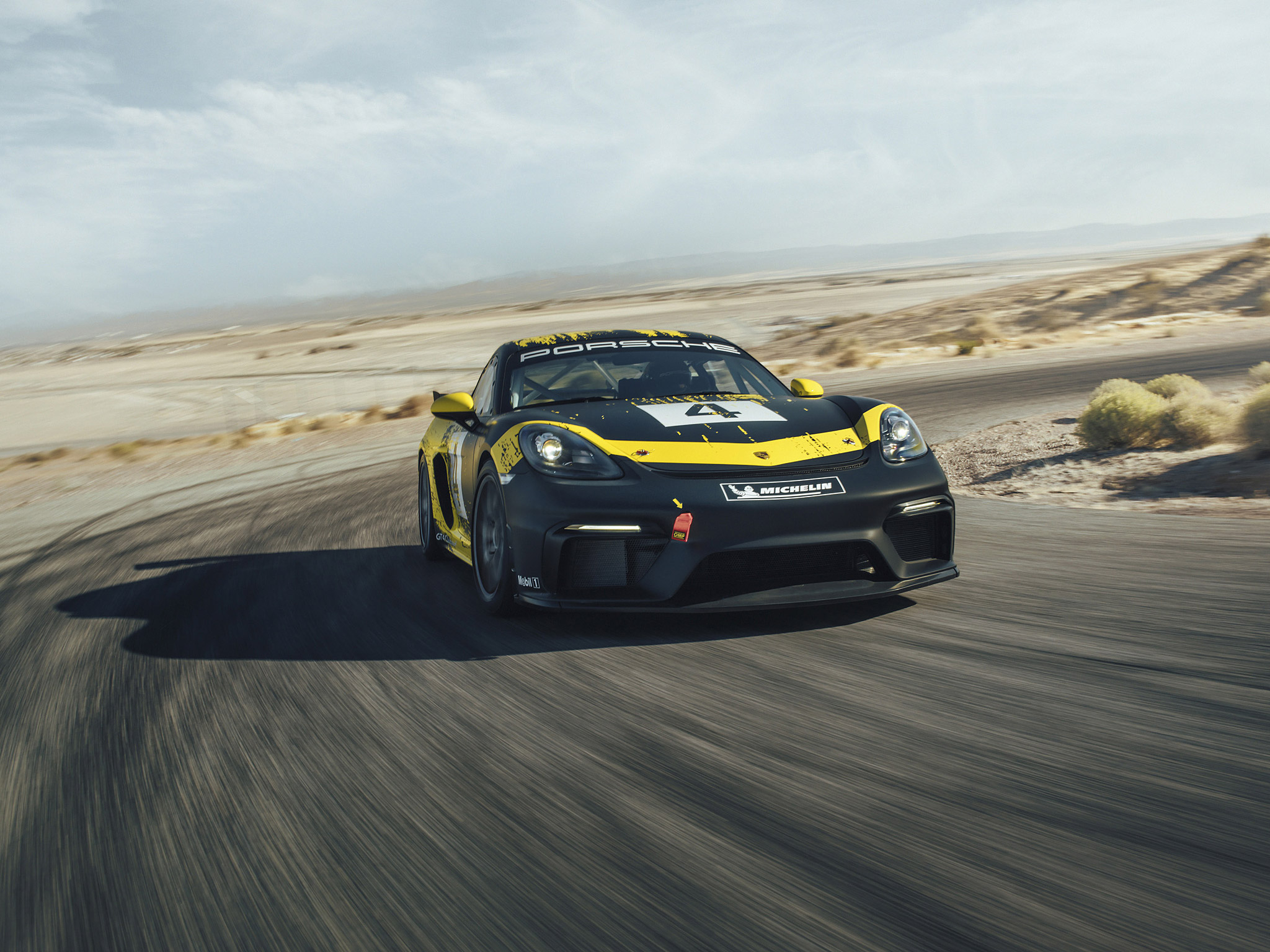  2019 Porsche 718 Cayman GT4 Clubsport Wallpaper.